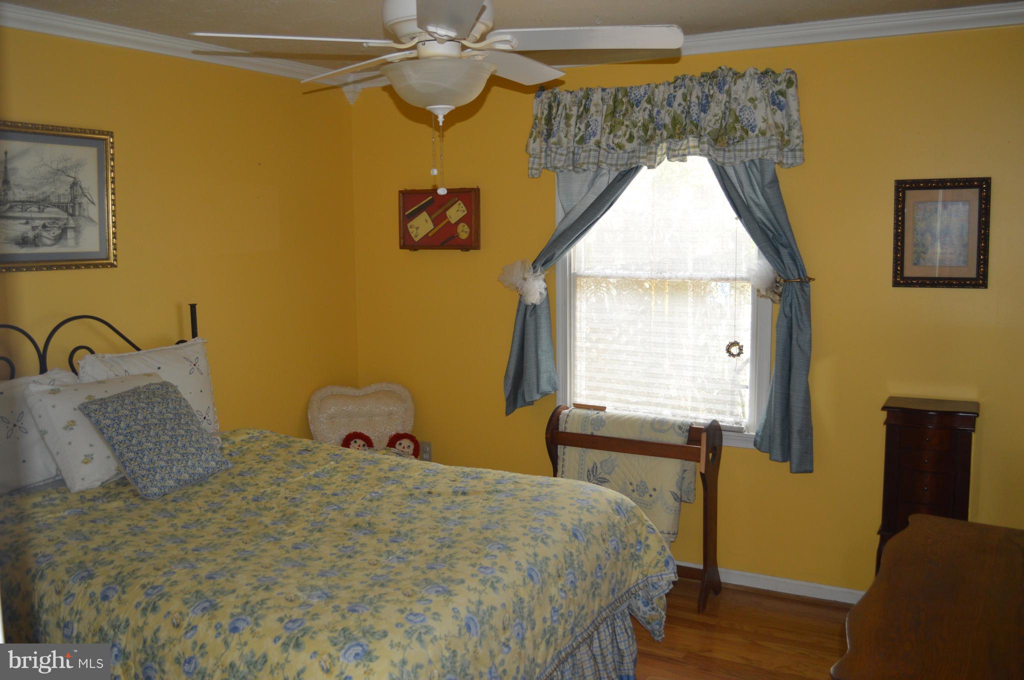 THE MEADOWS AT STRASBURG - Residential