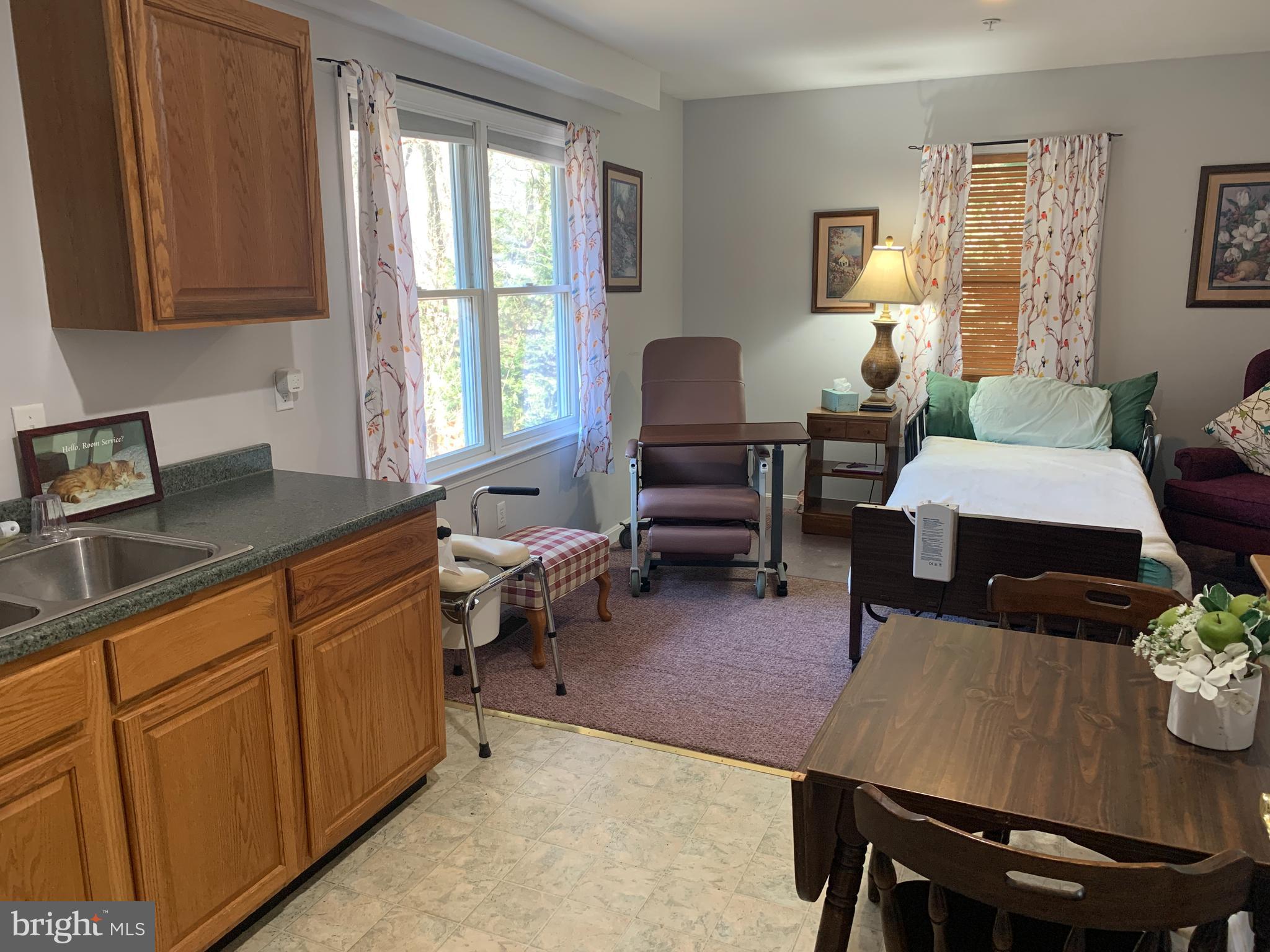 TOWN OF ROCK HALL - Commercial Sale