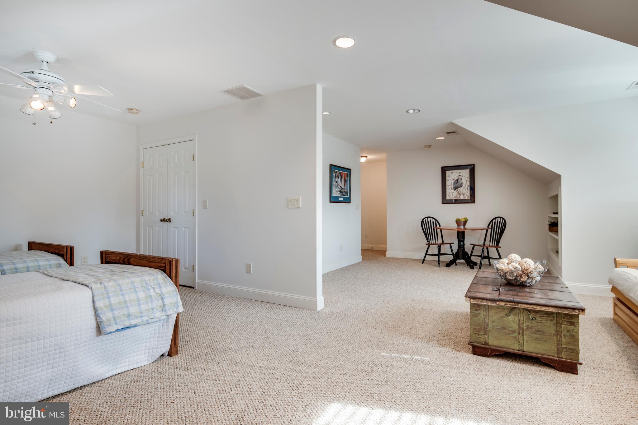 GALESVILLE ESTATES - Residential