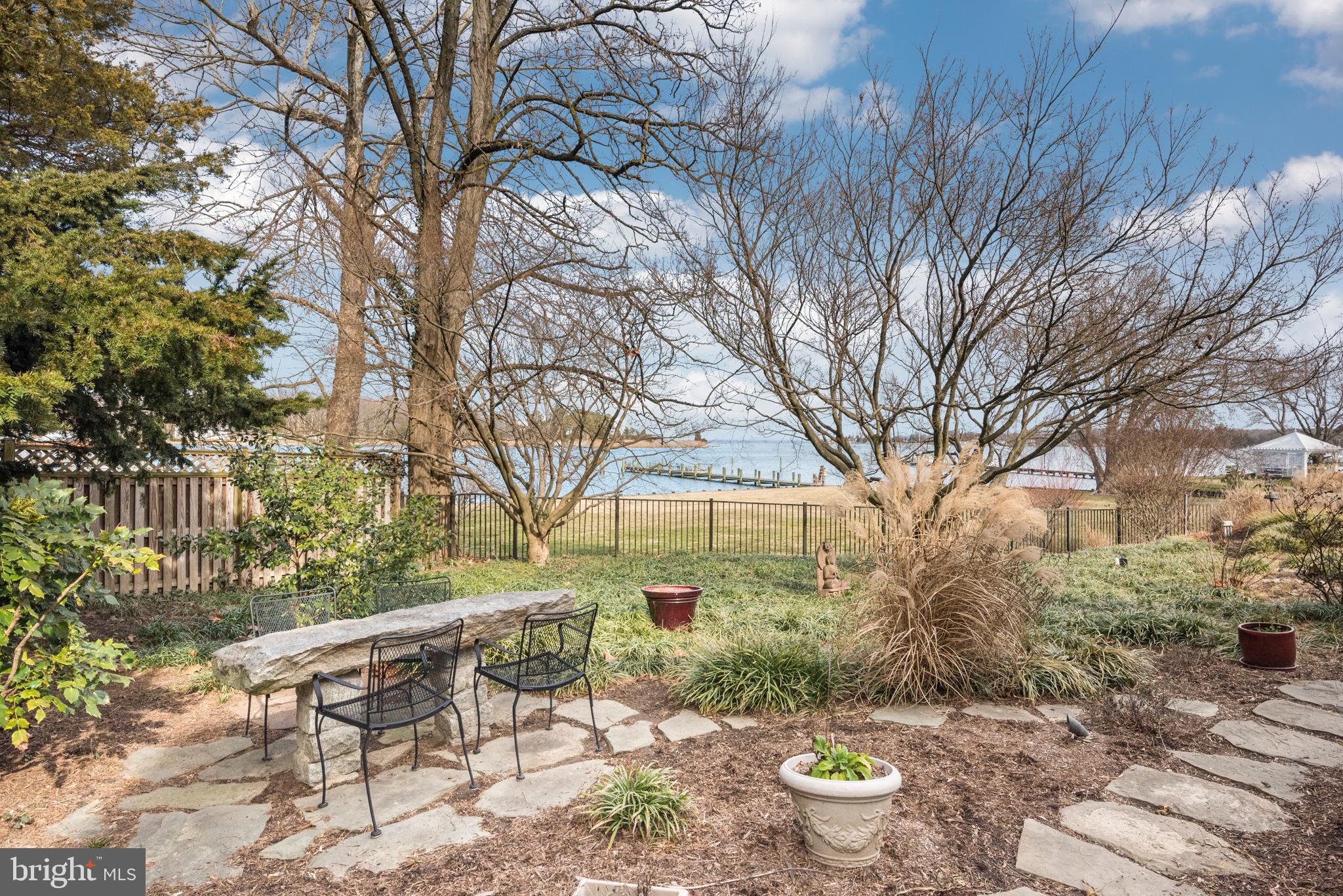 GALESVILLE ESTATES - Residential