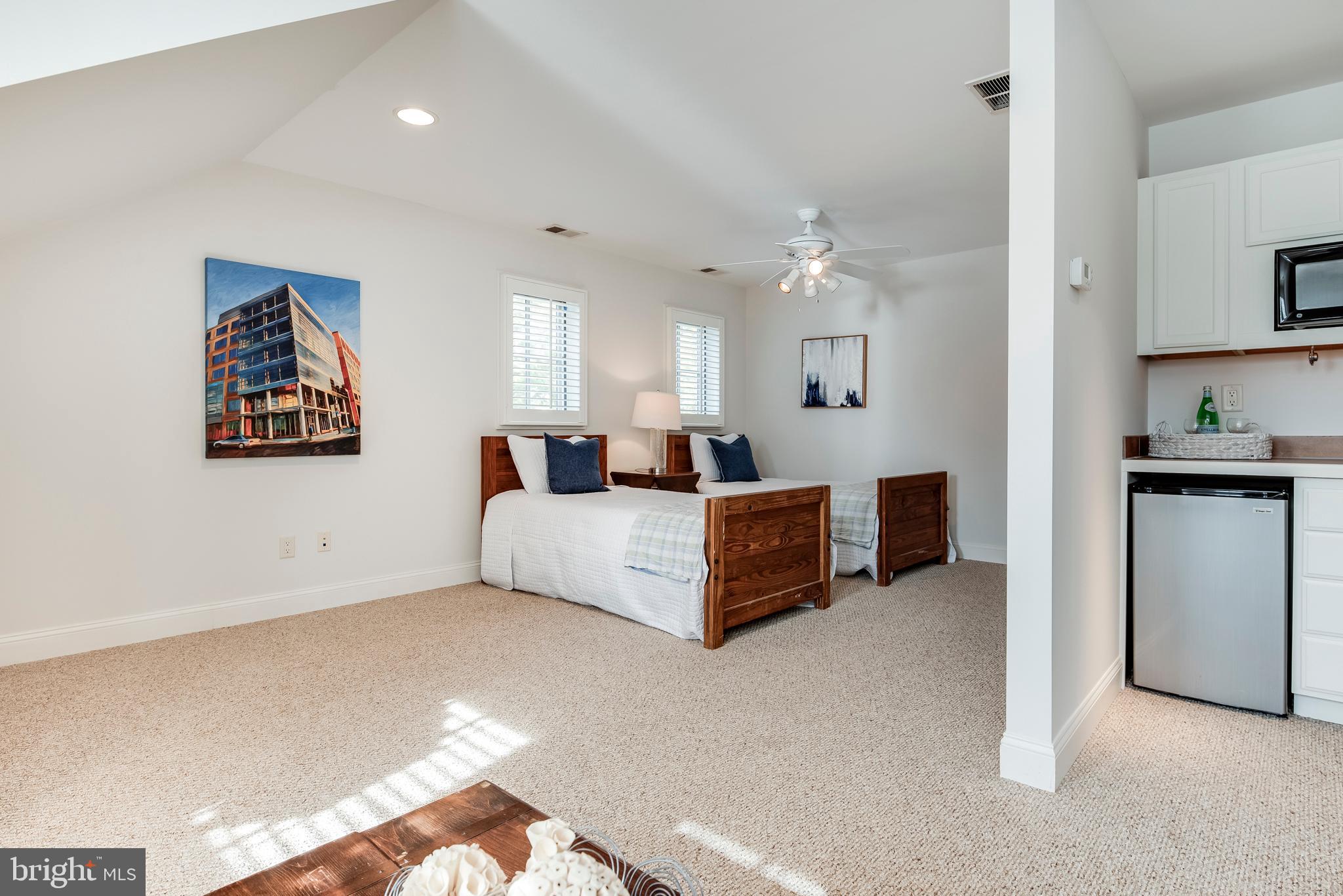 GALESVILLE ESTATES - Residential