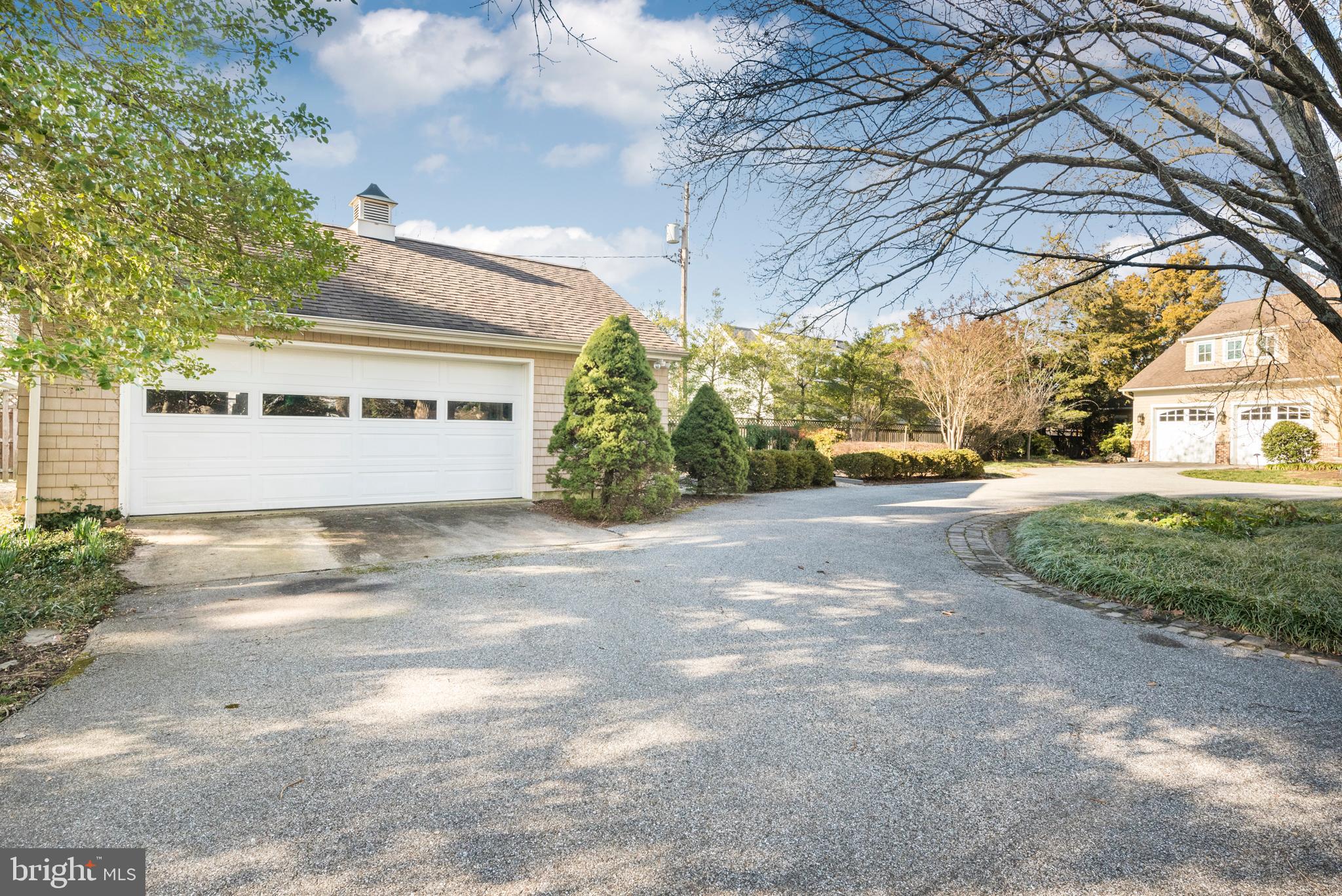 GALESVILLE ESTATES - Residential