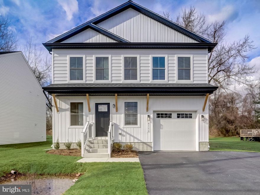 Rivendale Homes presents The Roseland House Type to  Pasadena! This stunning completed home is  ready for you to call home.  Design features include an aesthetically pleasing contemporary farmhouse front facade with custom siding and trim features.  The main level boasts an open floorpan layout with a beautiful designer kitchen with quartz tops, counter/island seating, tons of cabinet space and a pantry. The spacious primary bedroom suite features a walk-in closest, ensuite bathroom with granite tops, seamless shower door and tile upgrades. 
Rivendale Homes' attention to design, detail and functionality is exceptional! The builder also  includes a 10yr home warranty at no cost to buyer.