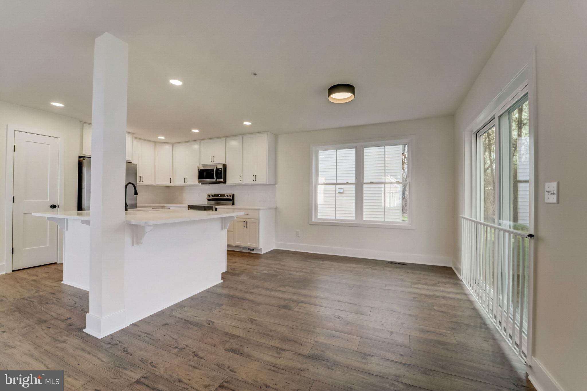 JACOBSVILLE - Residential