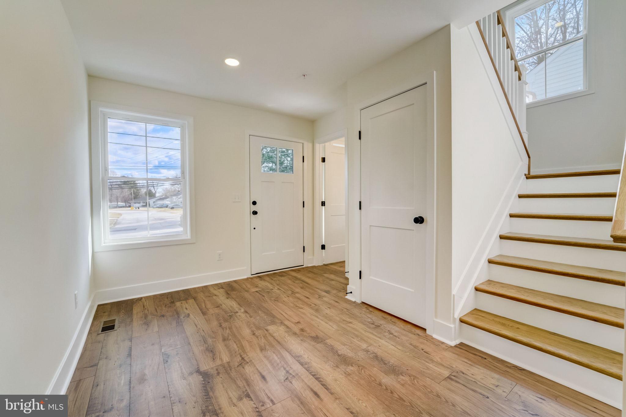 JACOBSVILLE - Residential