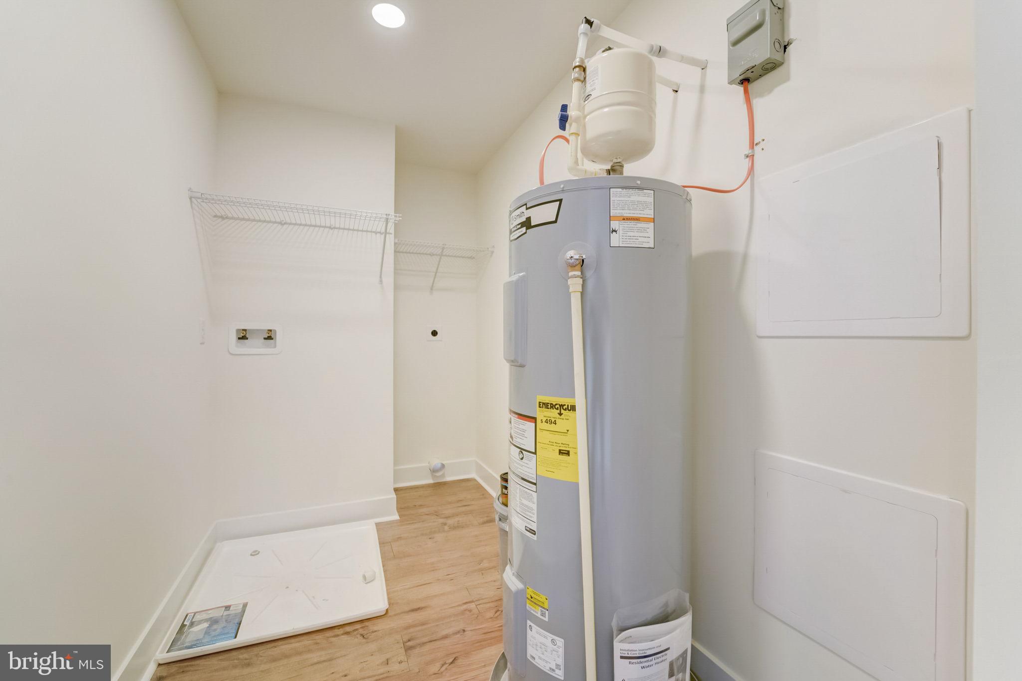 JACOBSVILLE - Residential