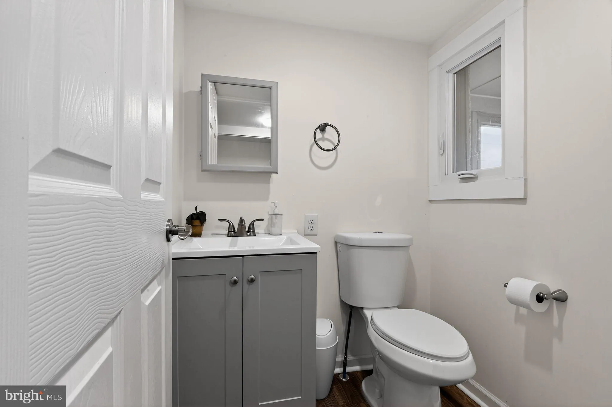 Williamstown, New Jersey 08094, United States, 4 Bedrooms Bedrooms, ,3 BathroomsBathrooms,Residential,Active,248677