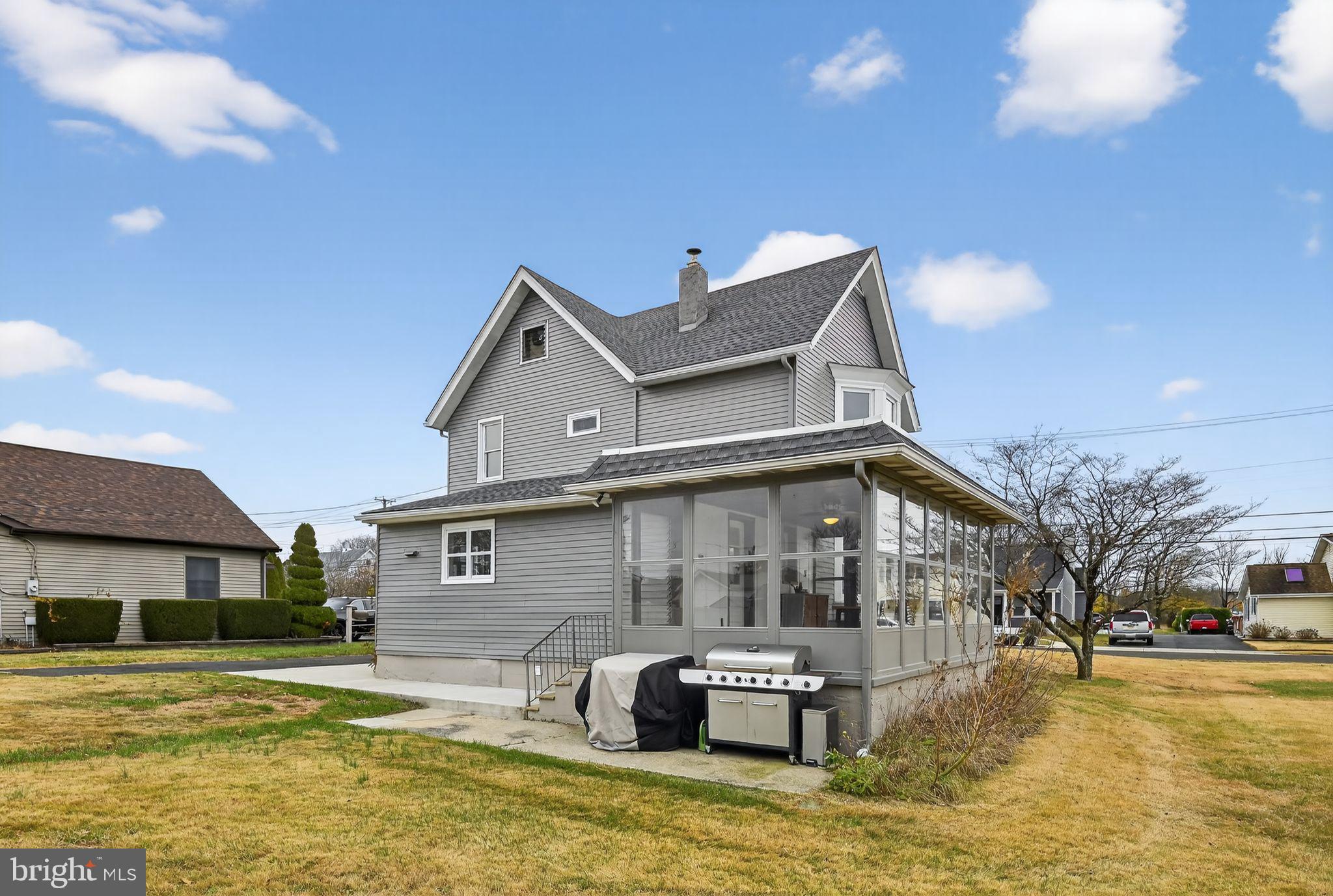 255 WASHINGTON AVENUE