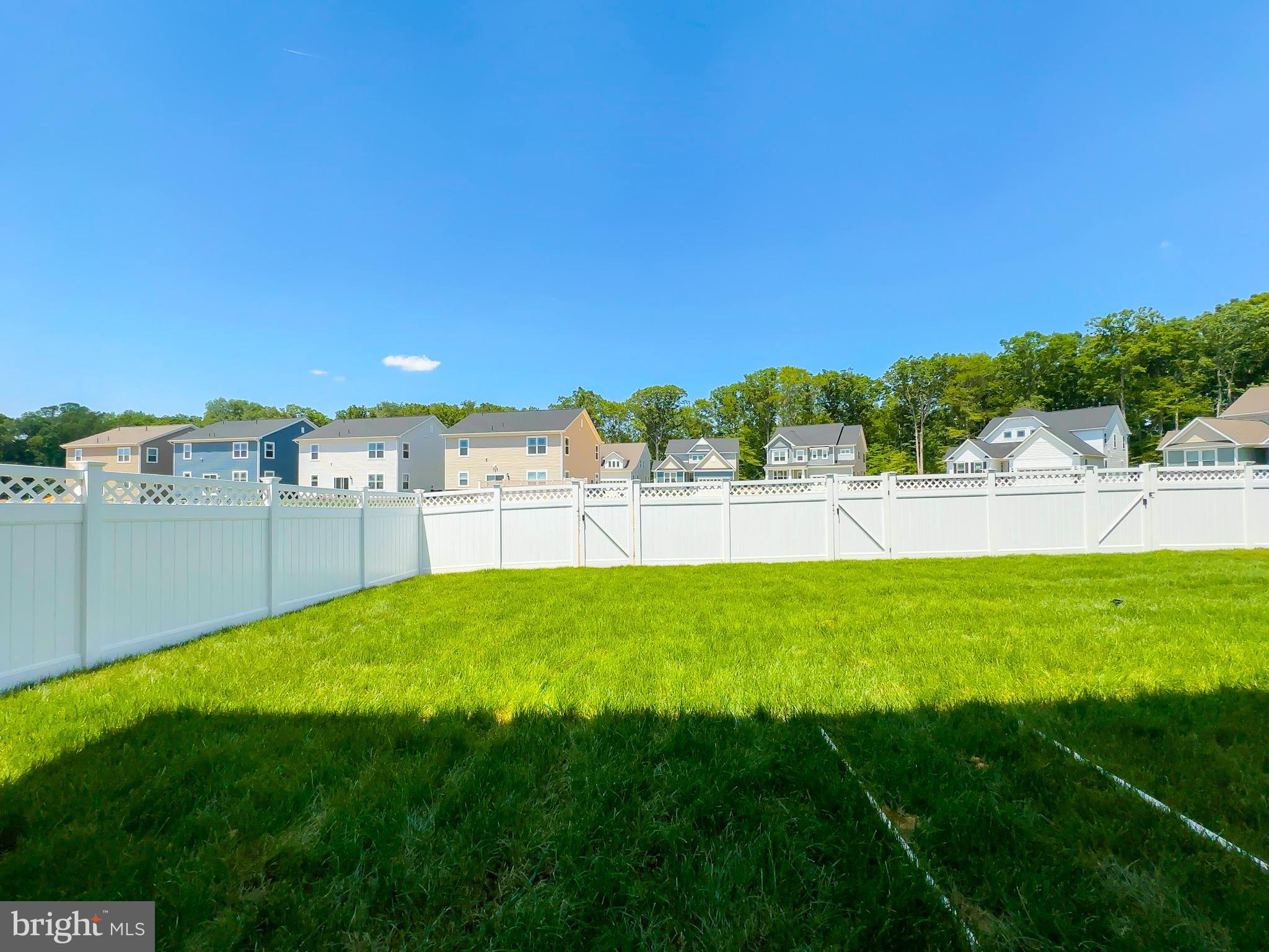 WHITE PLAINS - Residential