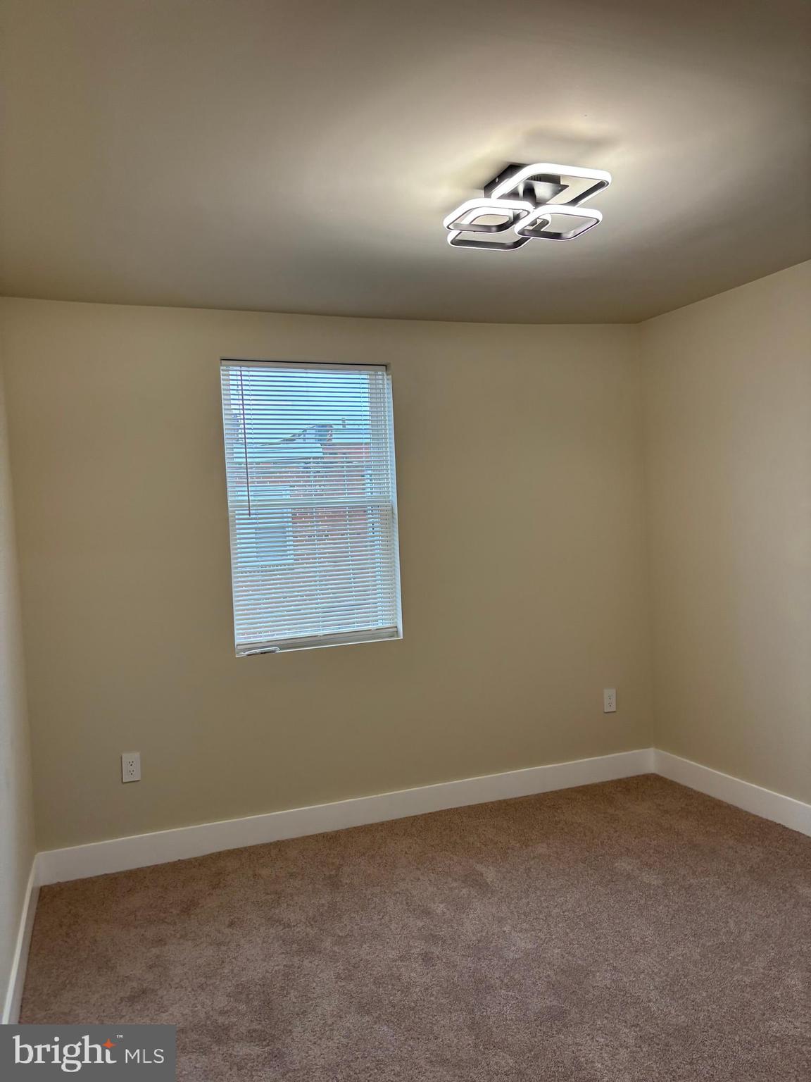 WEST OAK LANE - Residential