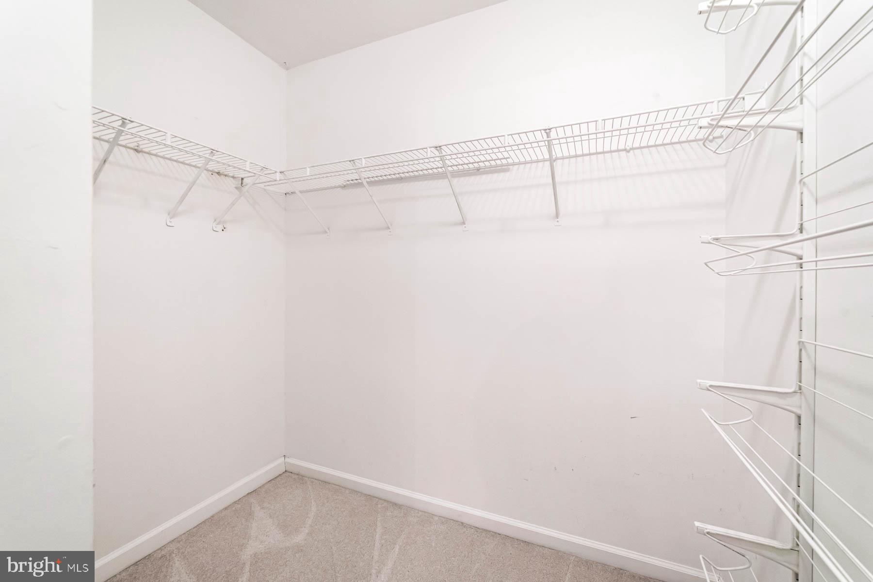 FOREST PARK - Residential