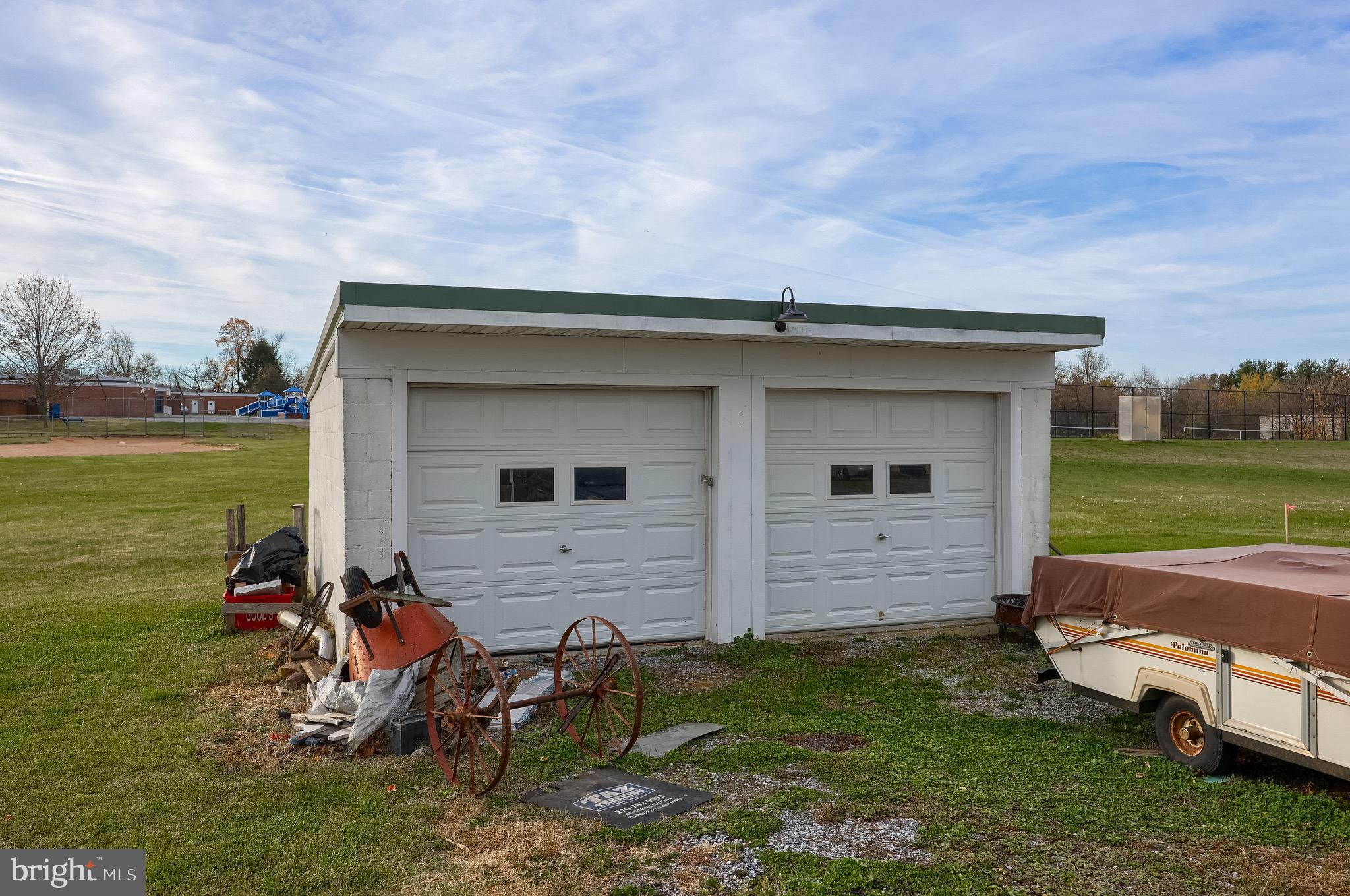 EAST EARL TWP - Residential