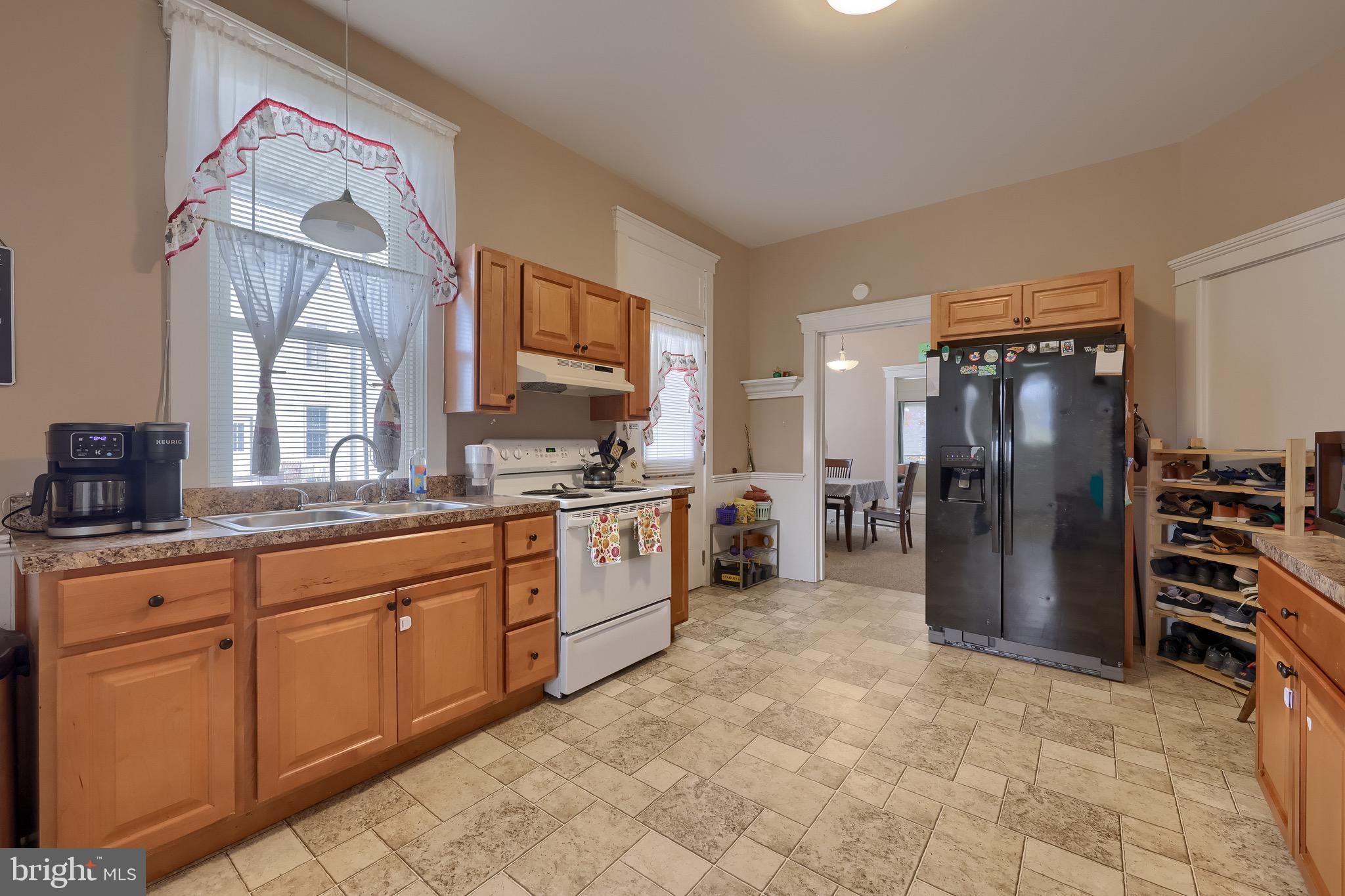 EAST EARL TWP - Residential