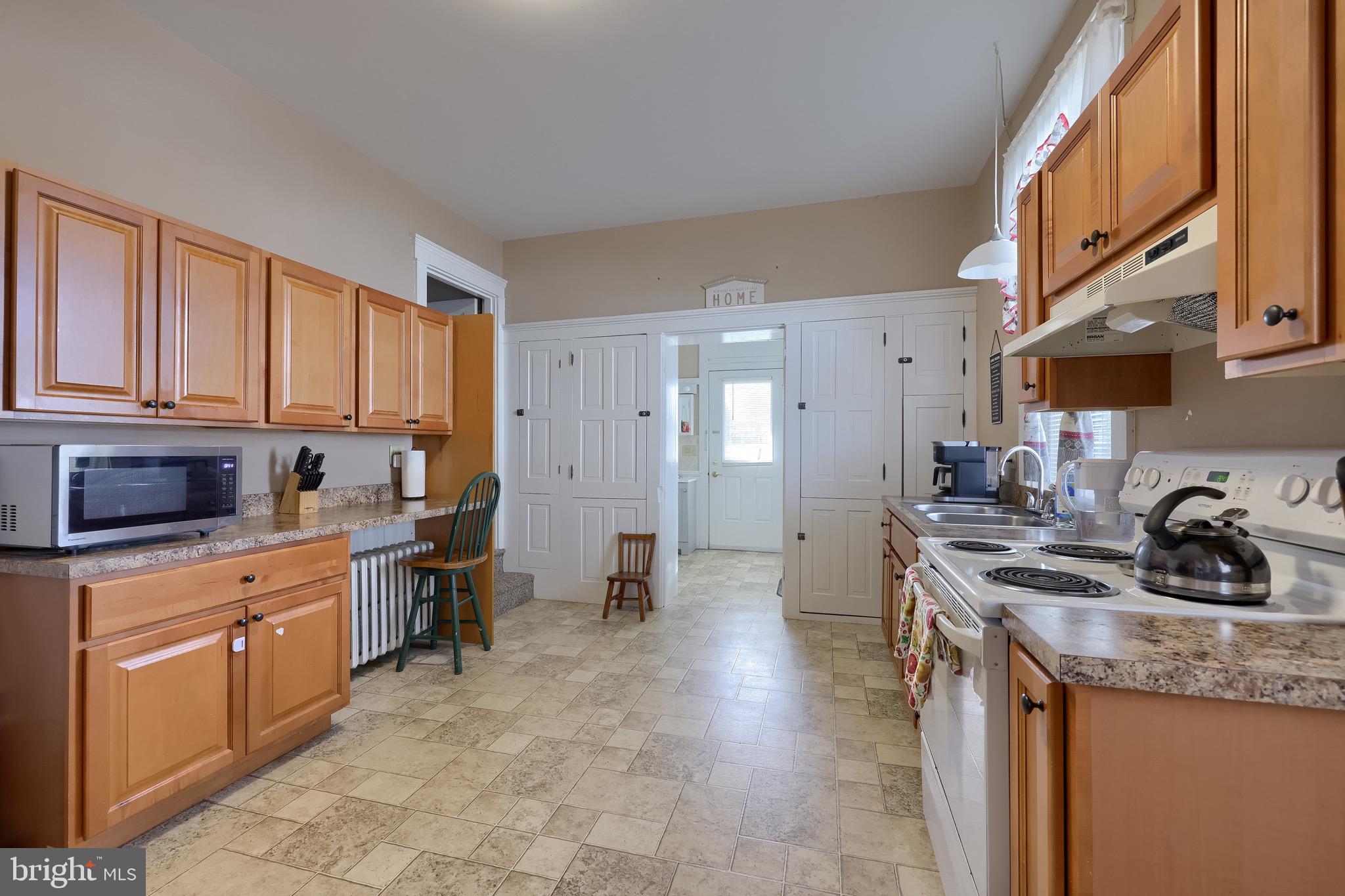 EAST EARL TWP - Residential