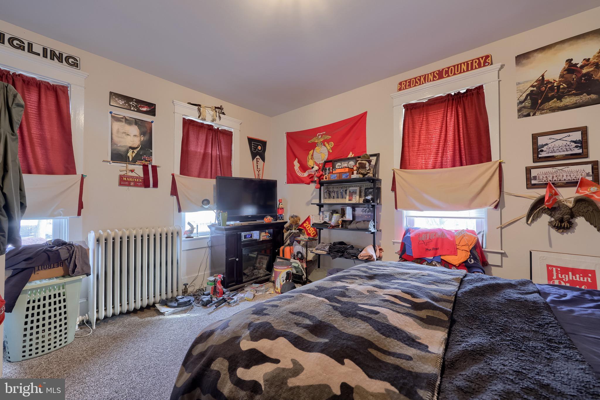 EAST EARL TWP - Residential