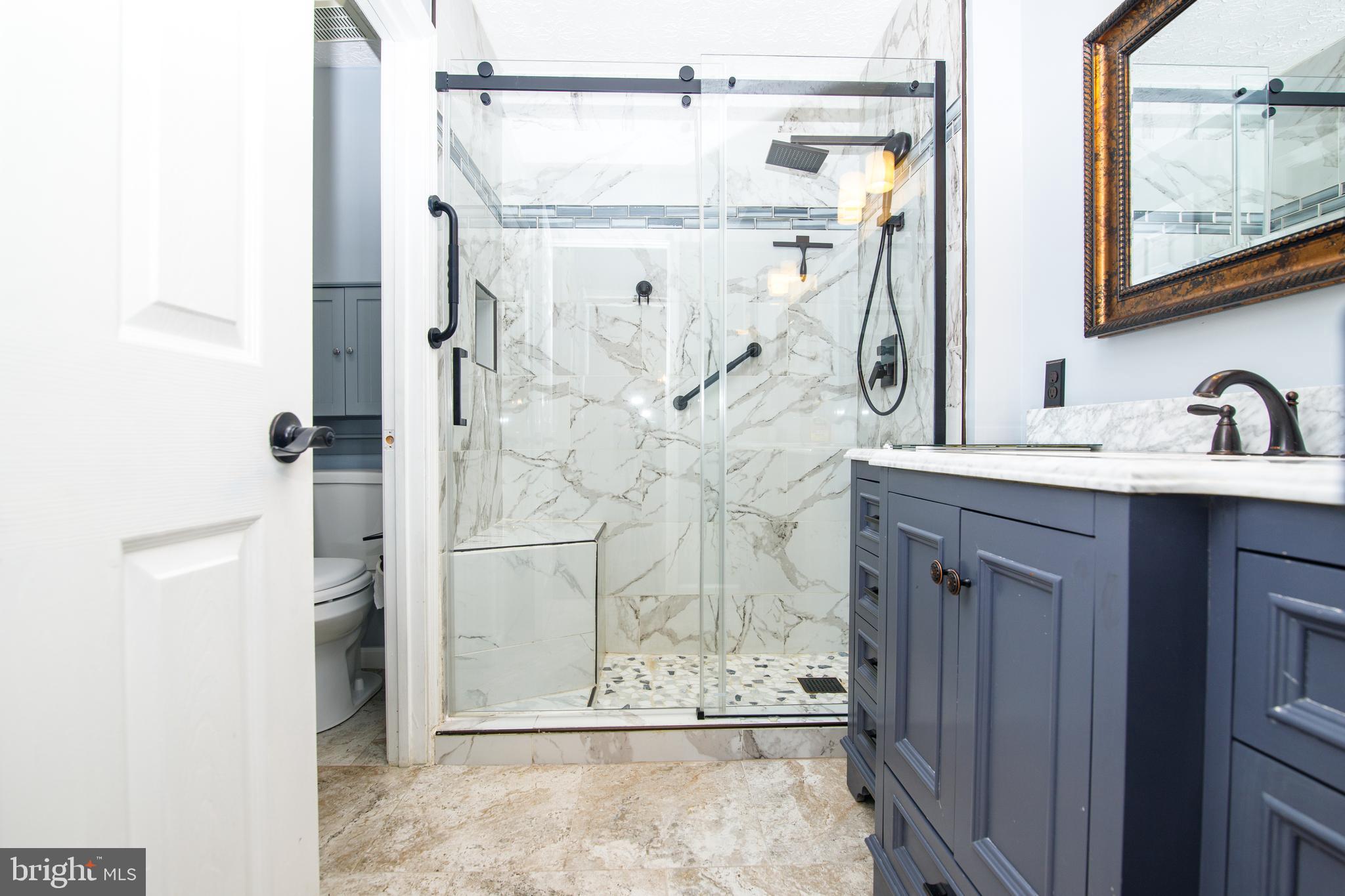 BUTTONWOODS - Residential