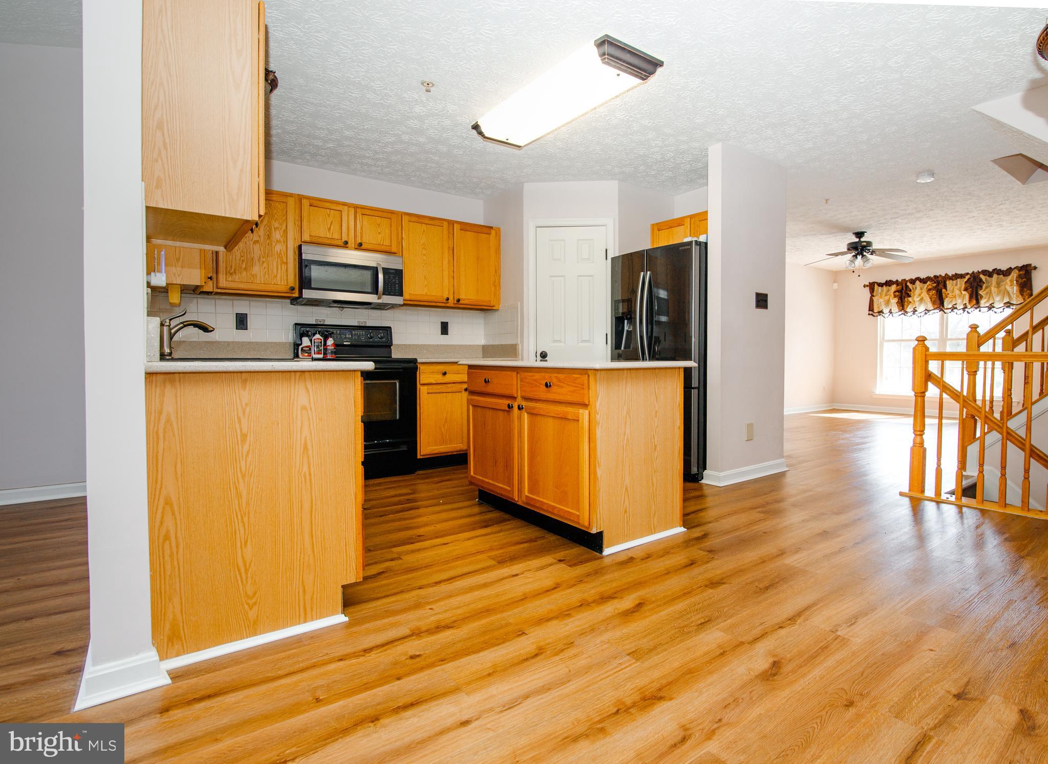 BUTTONWOODS - Residential