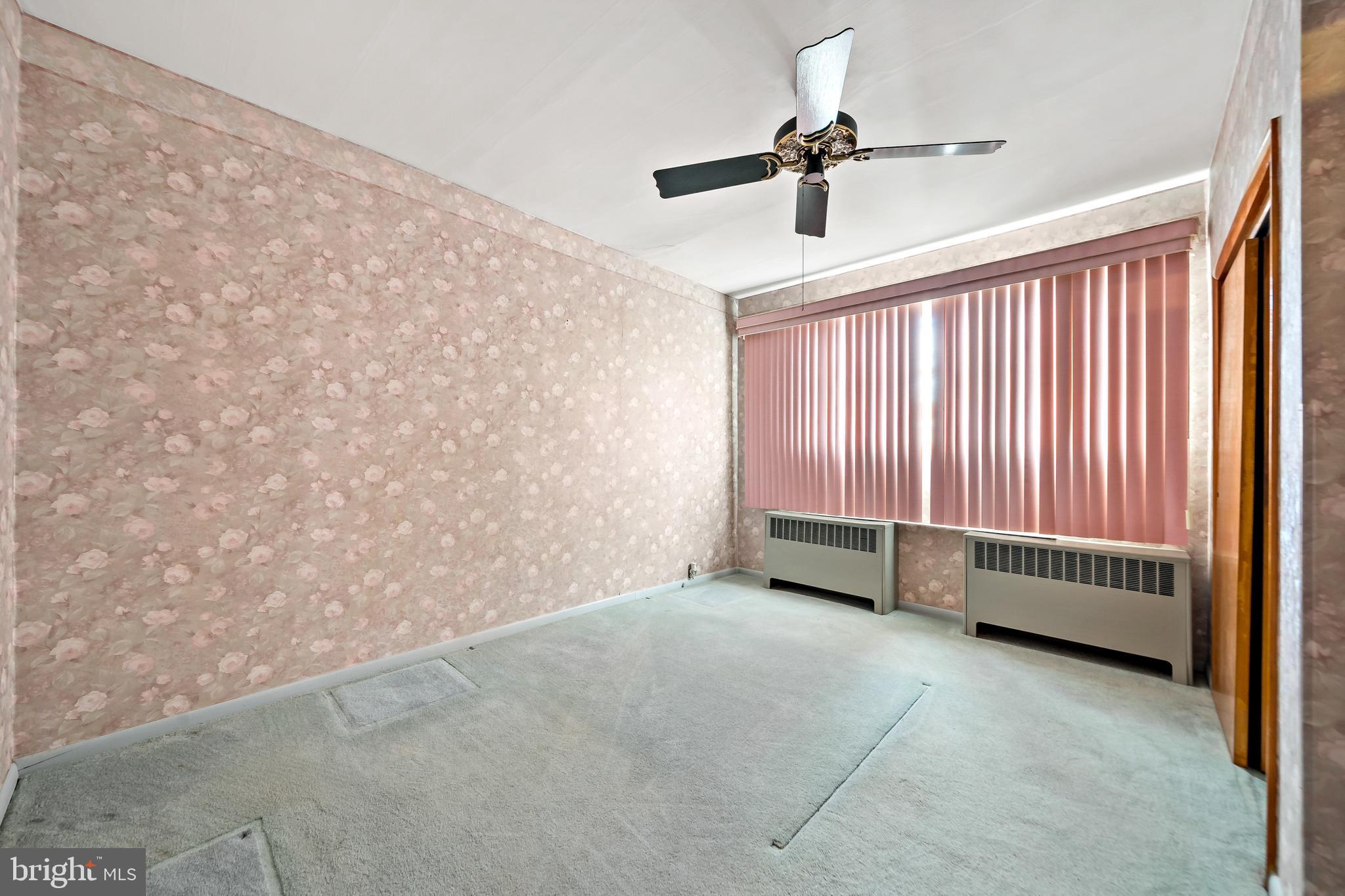 GIRARD ESTATES - Residential