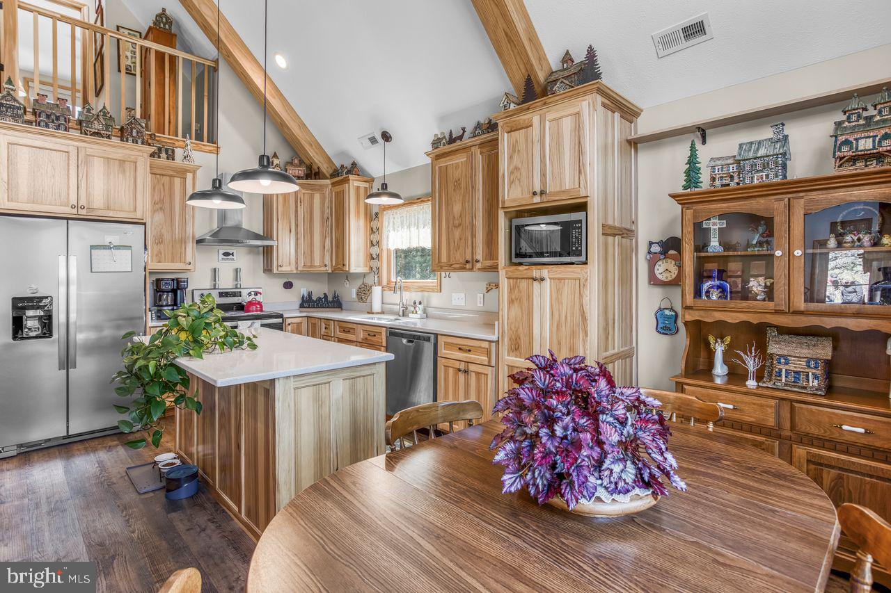 ALPINE LAKE RESORT - Residential