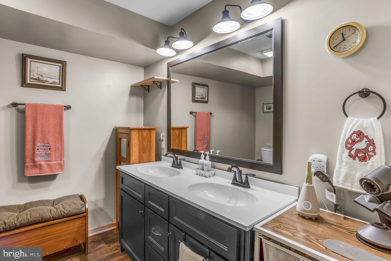 ALPINE LAKE RESORT - Residential