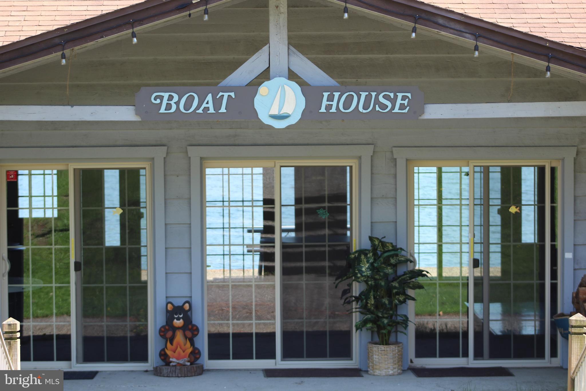 ALPINE LAKE RESORT - Residential