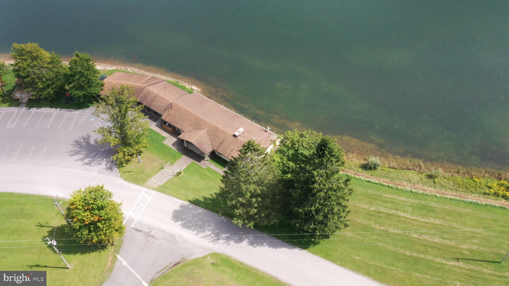 ALPINE LAKE RESORT - Residential