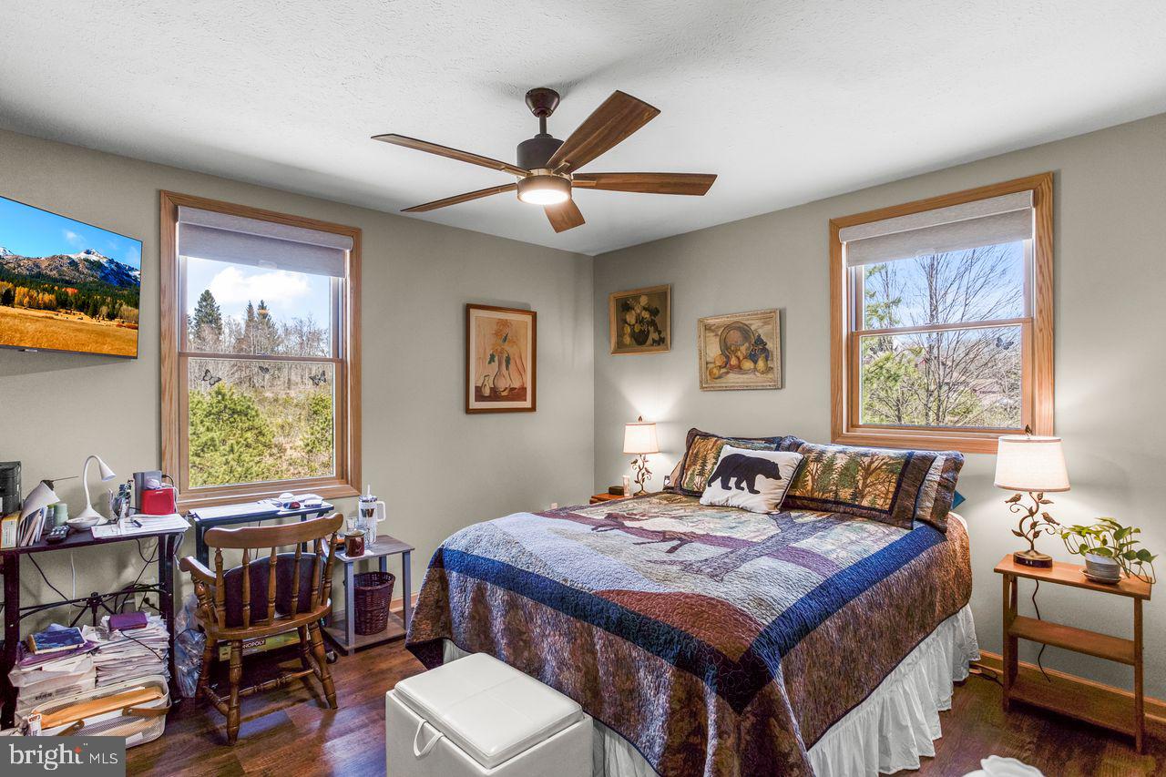 ALPINE LAKE RESORT - Residential