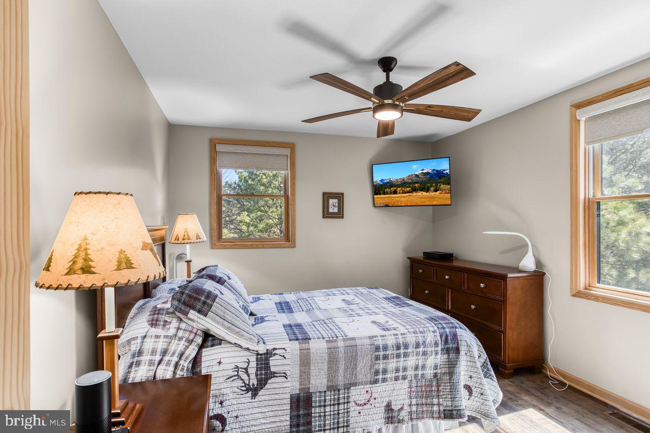 ALPINE LAKE RESORT - Residential