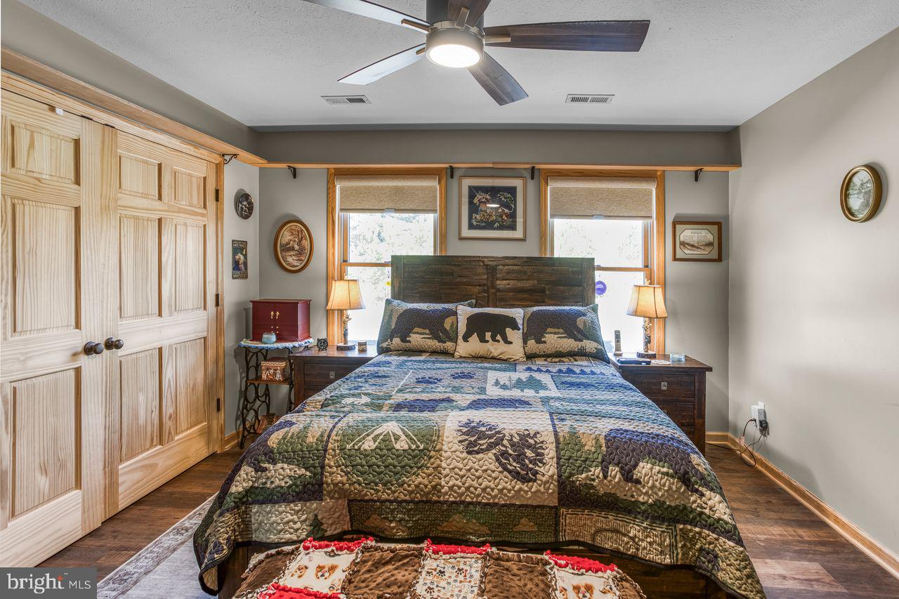 ALPINE LAKE RESORT - Residential