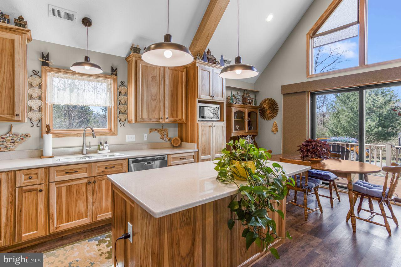 ALPINE LAKE RESORT - Residential