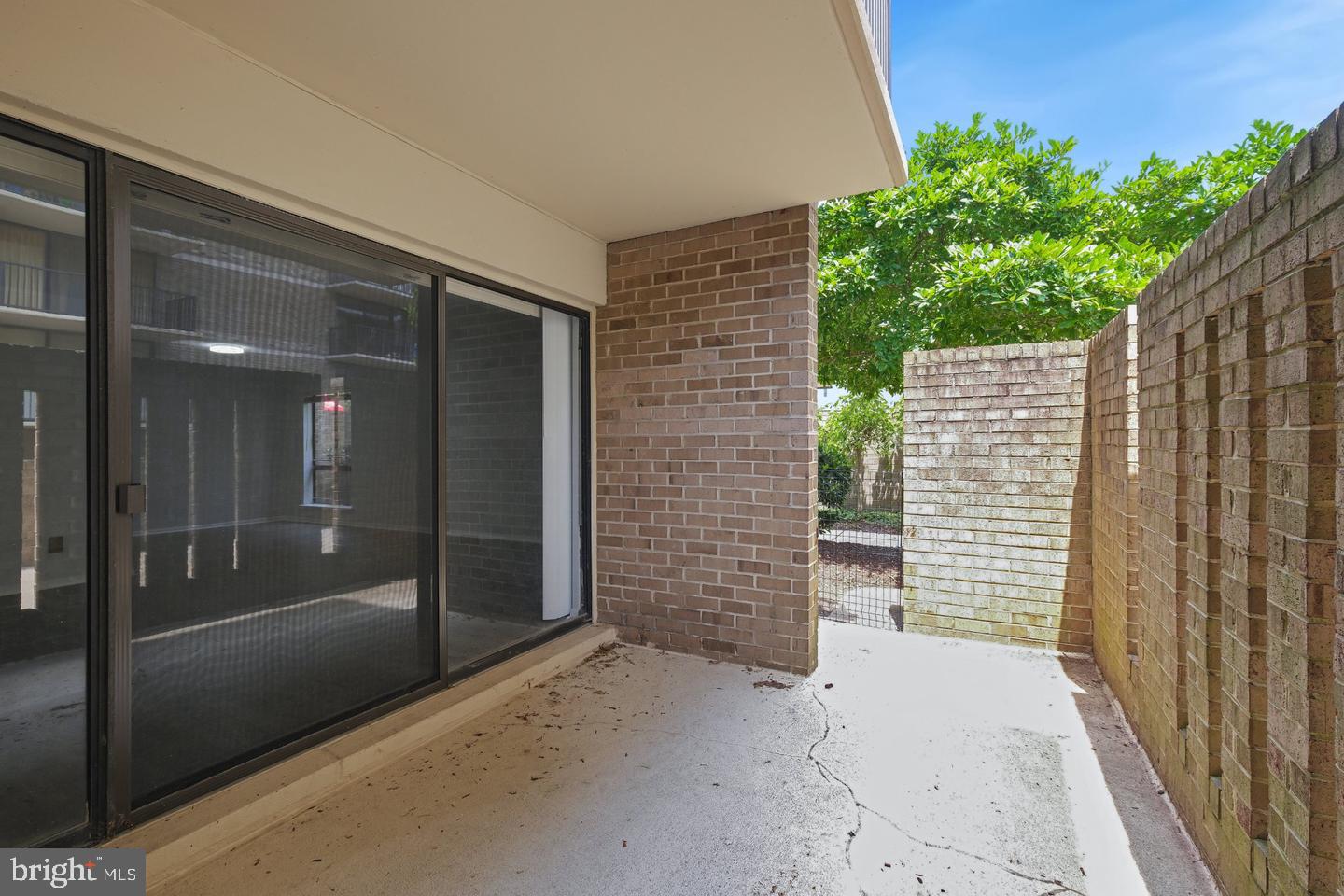 114 MONROE STREET 102