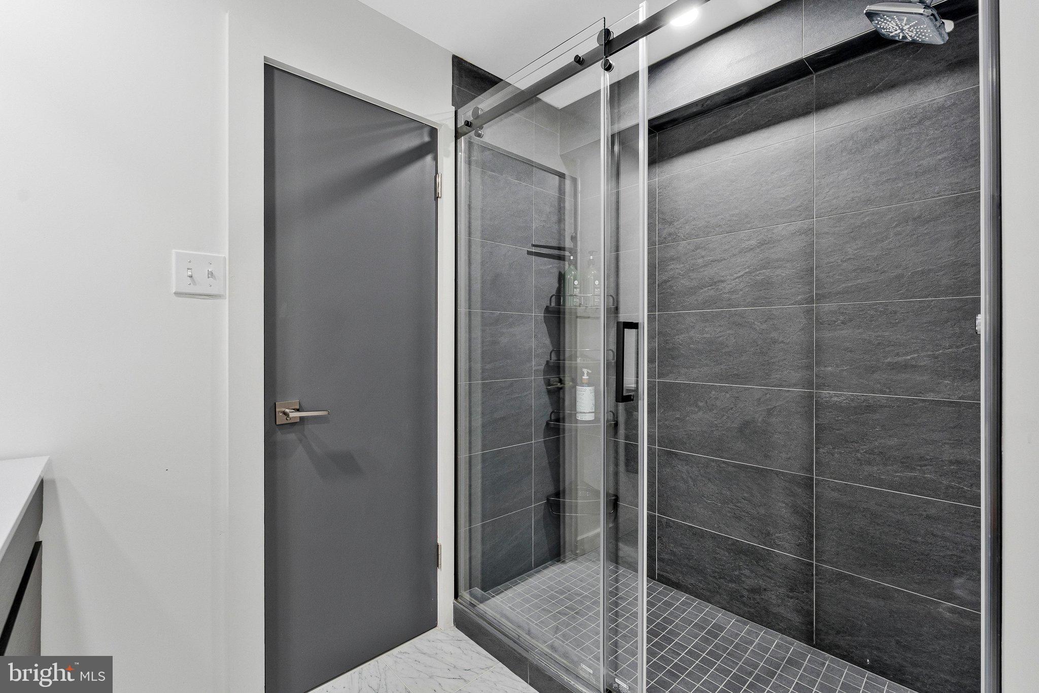EVERMAY - Residential