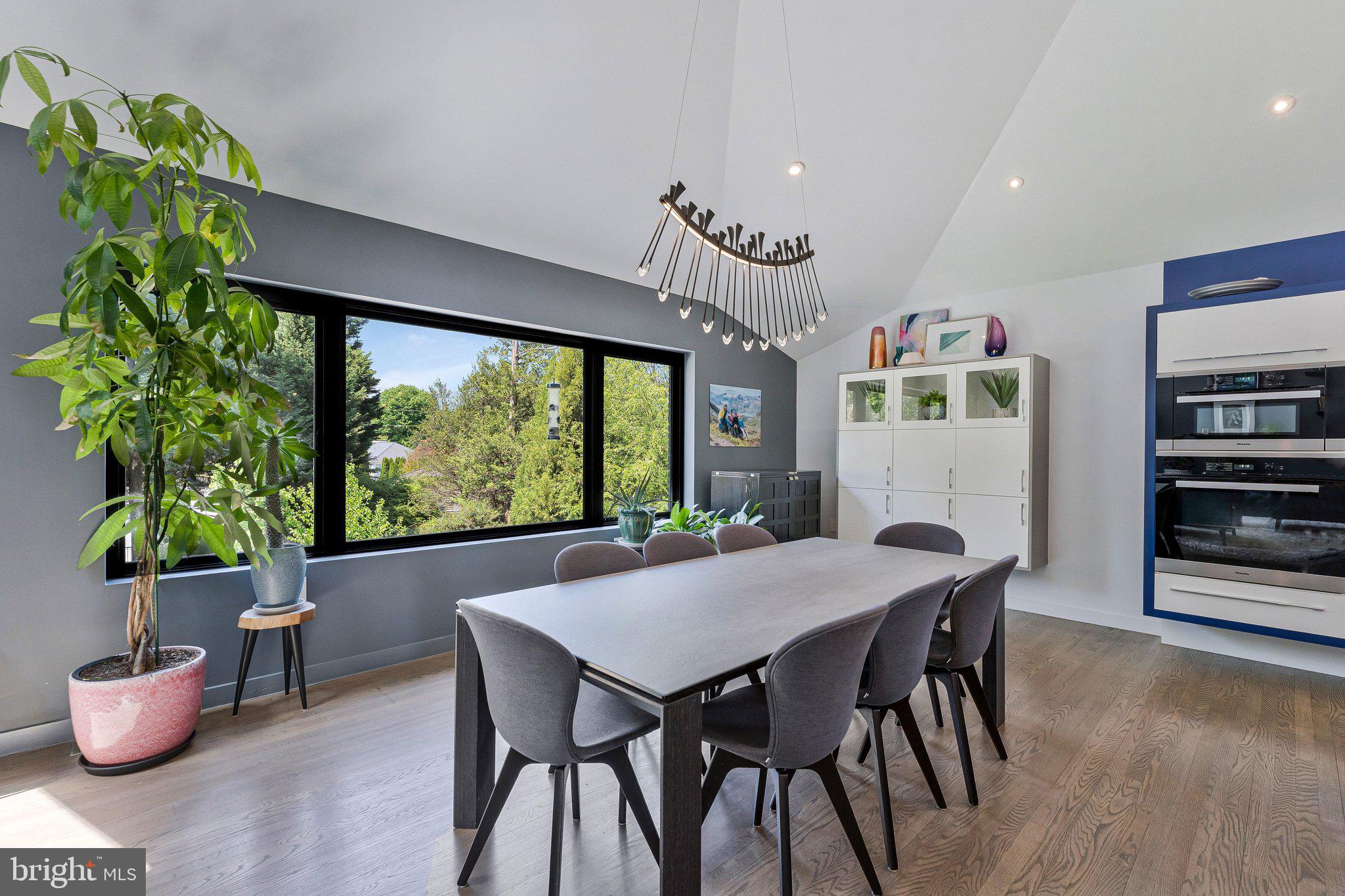 EVERMAY - Residential
