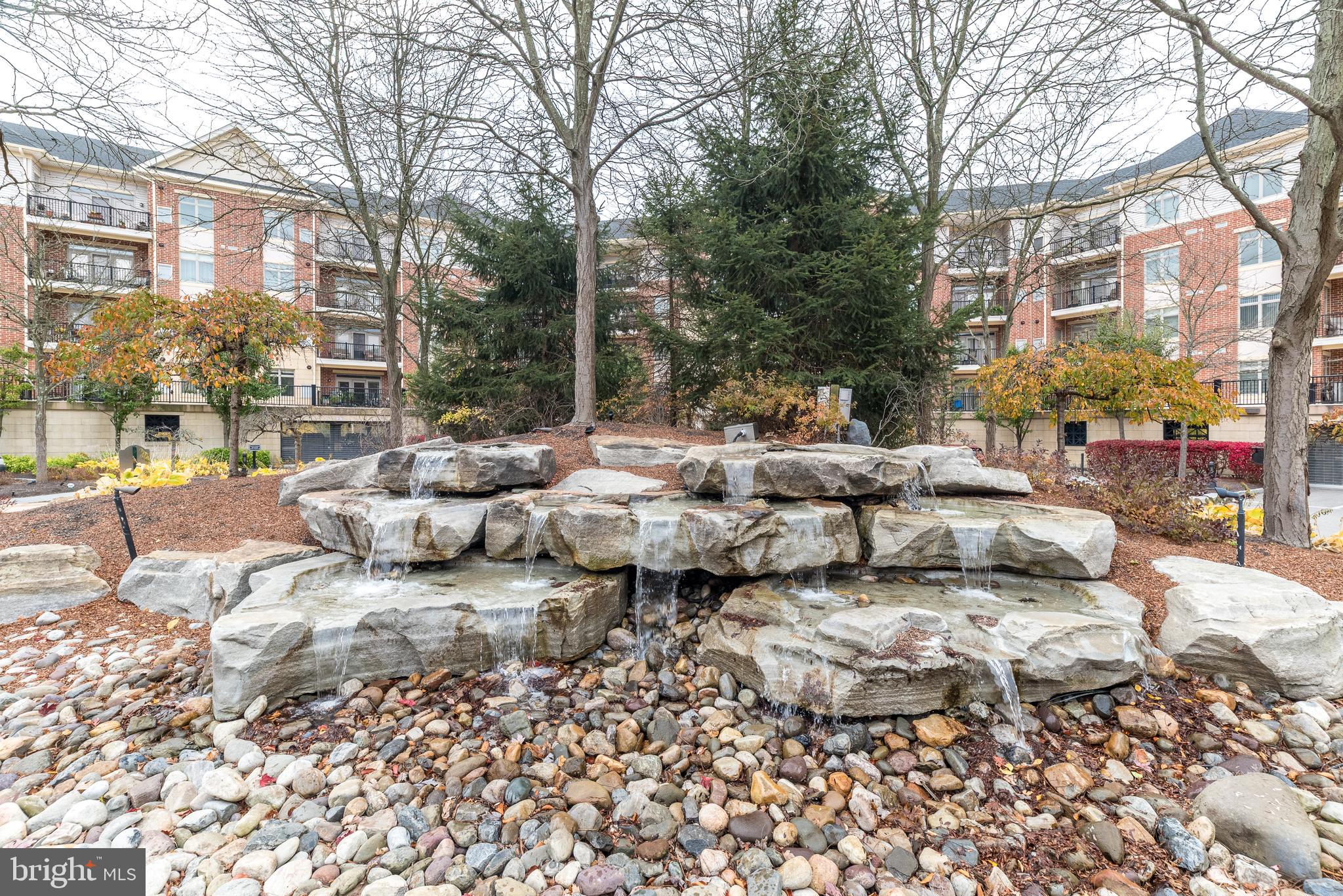 HUNTINGDON VALLEY - Residential