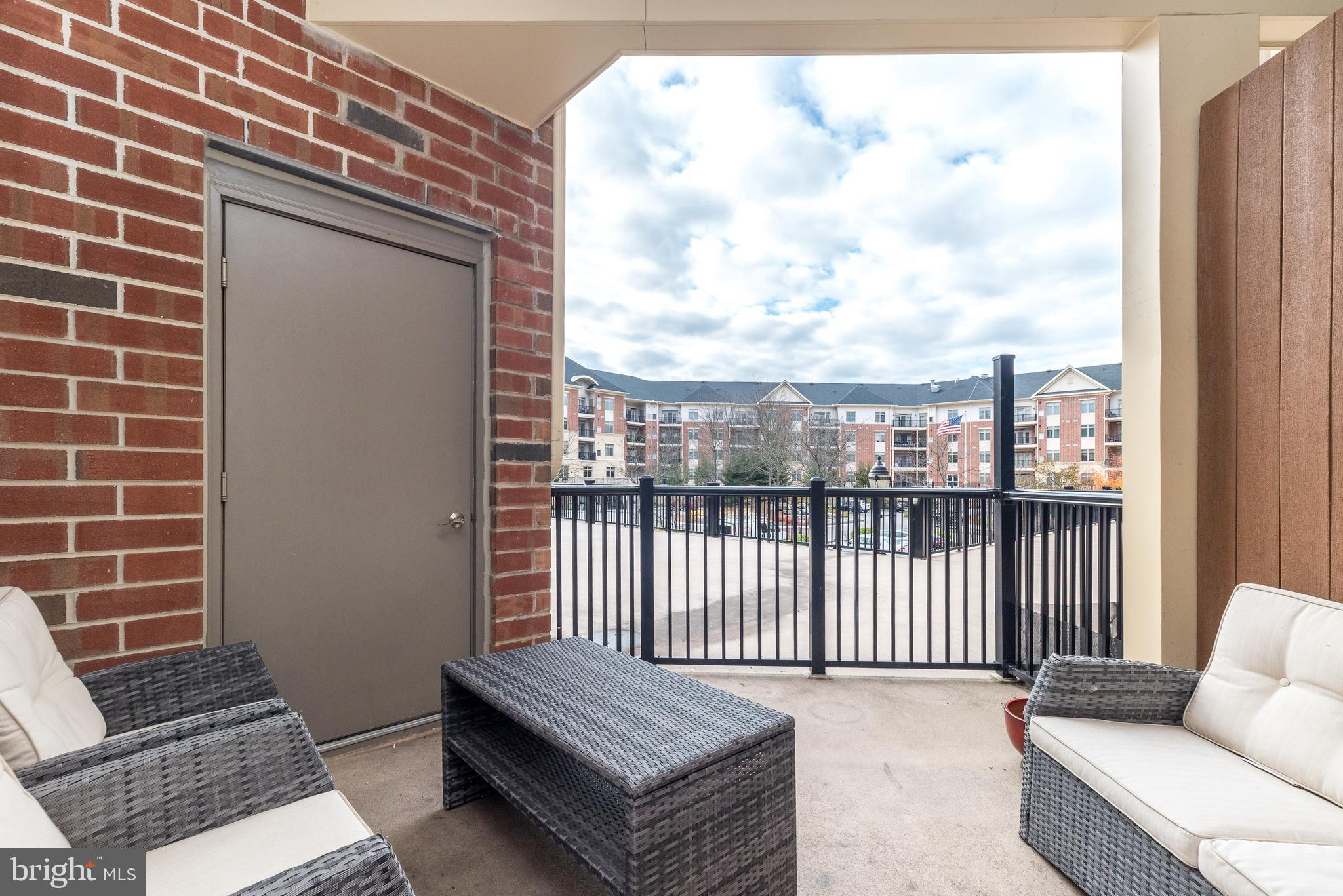 HUNTINGDON VALLEY - Residential