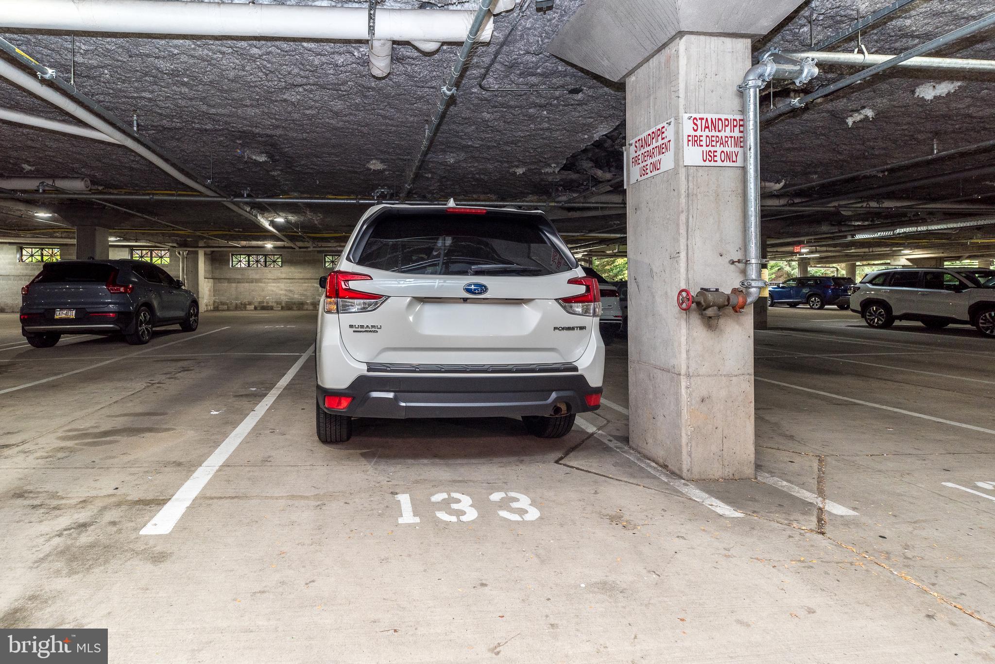 HUNTINGDON VALLEY - Residential