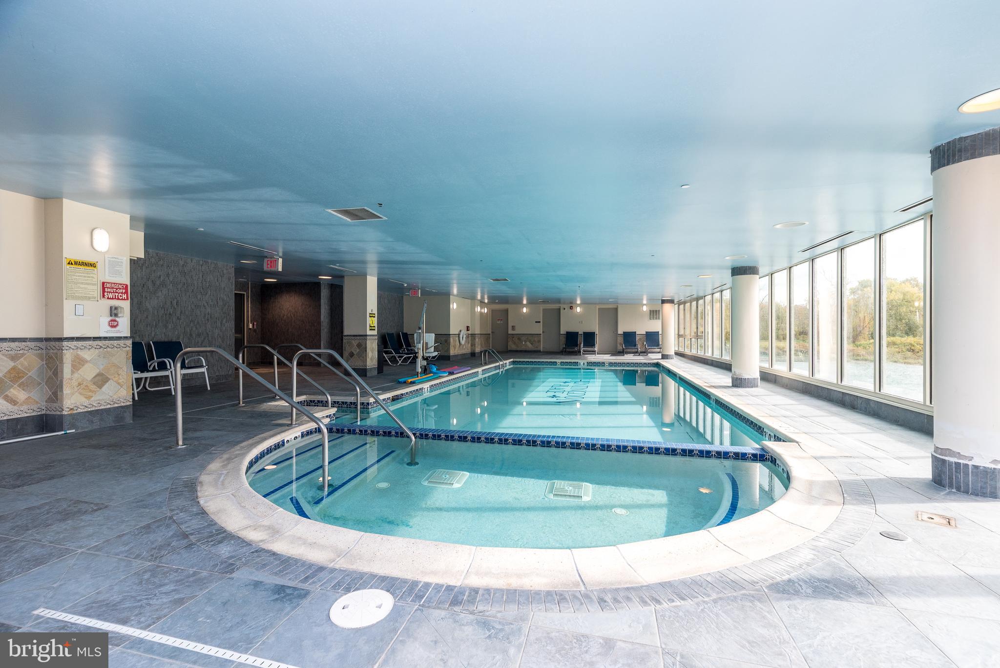 HUNTINGDON VALLEY - Residential