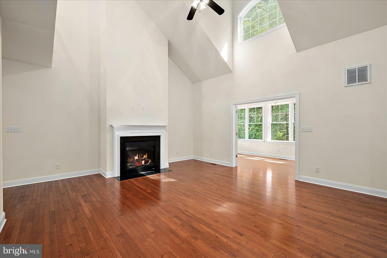 GLEN RIDDLE - Residential