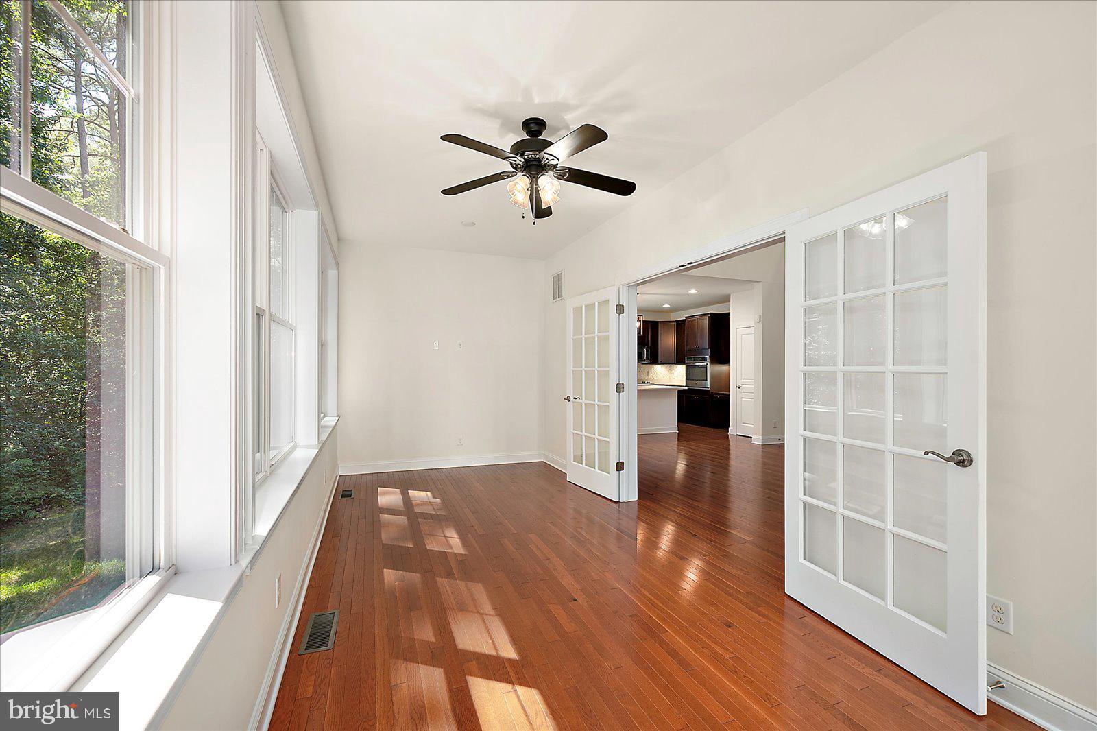 GLEN RIDDLE - Residential