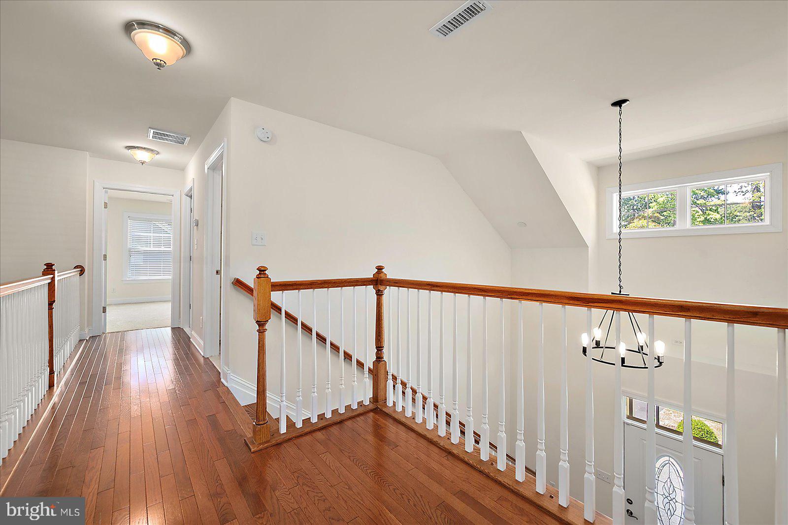 GLEN RIDDLE - Residential