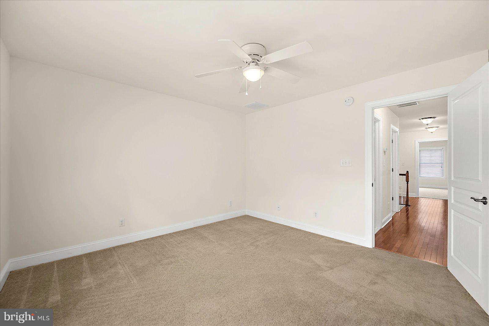 GLEN RIDDLE - Residential