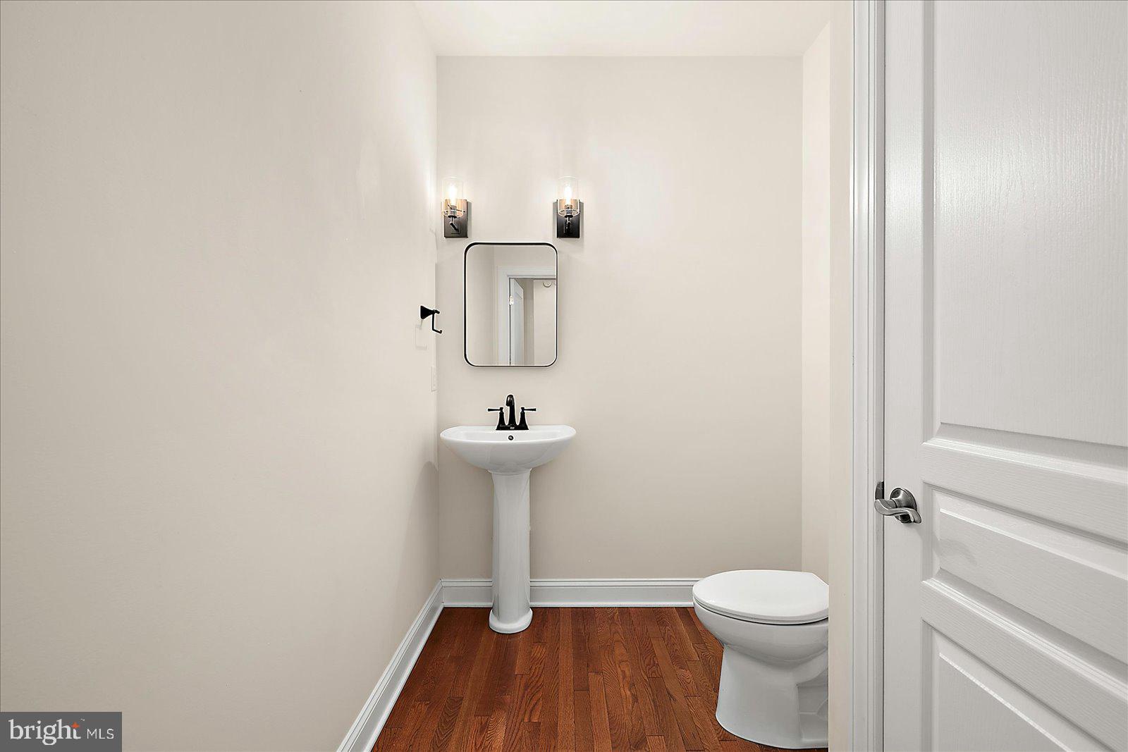 GLEN RIDDLE - Residential