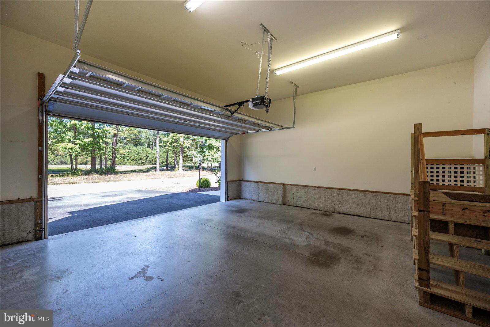 GLEN RIDDLE - Residential