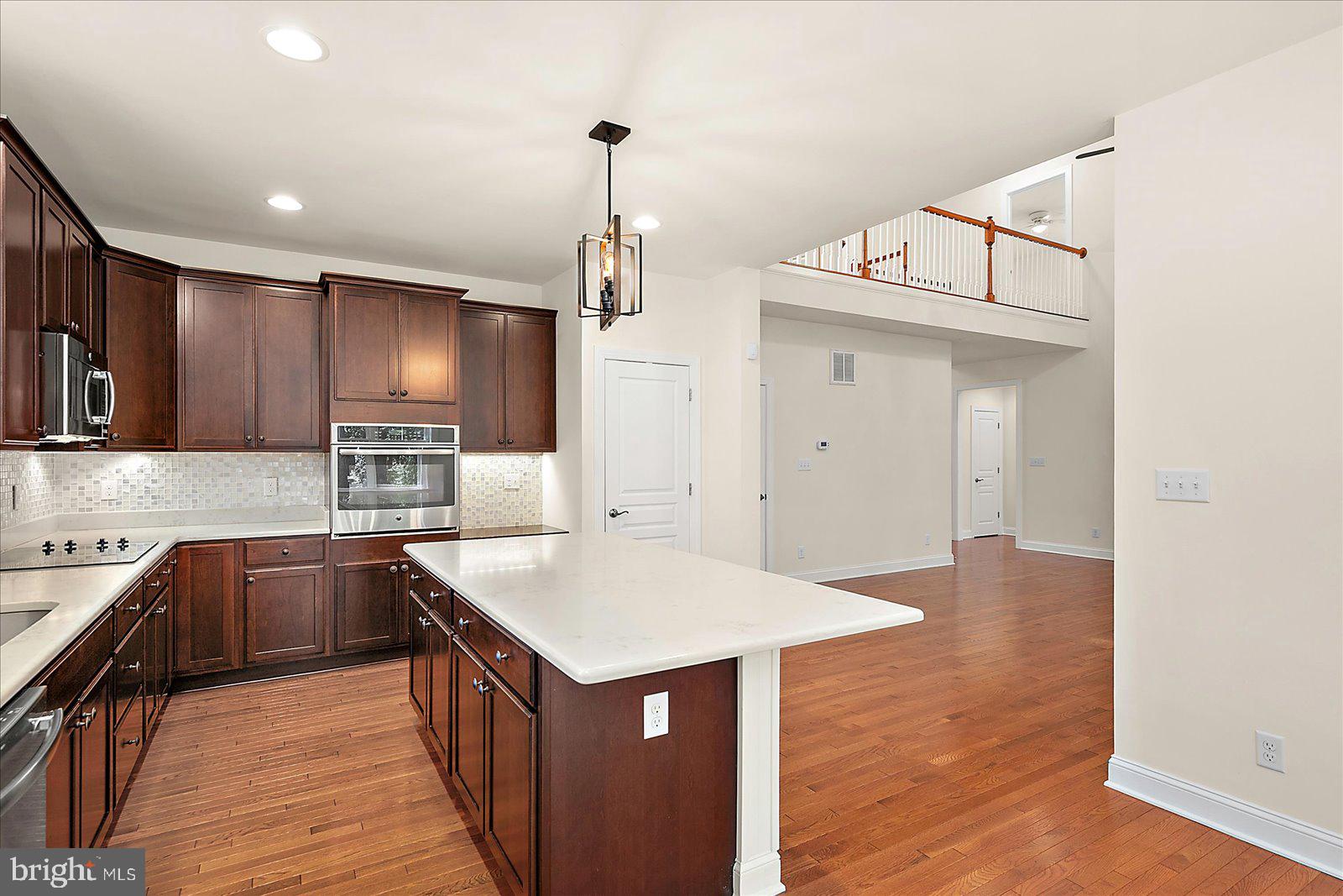 GLEN RIDDLE - Residential