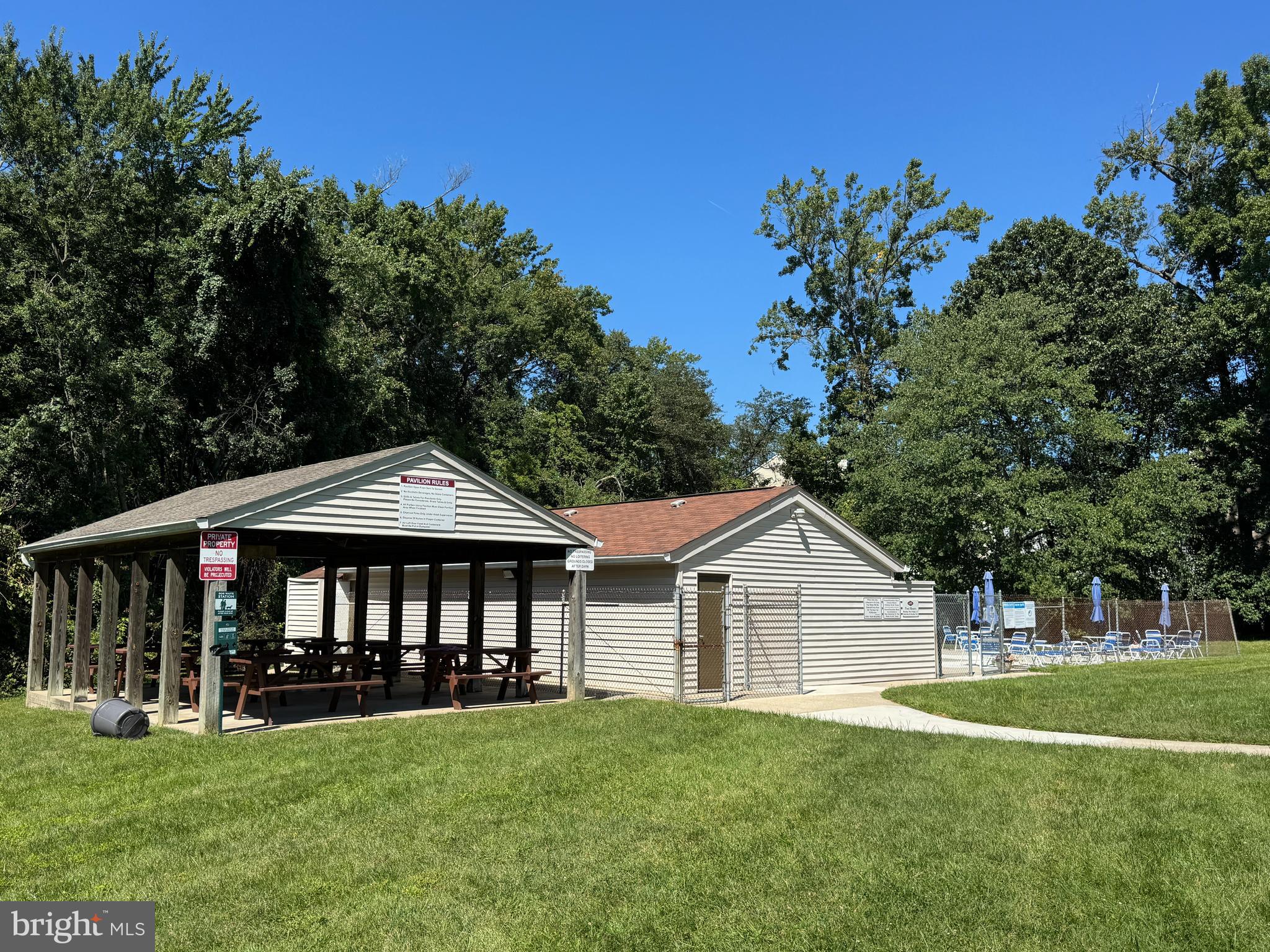 CASTLE HARBOUR - Residential