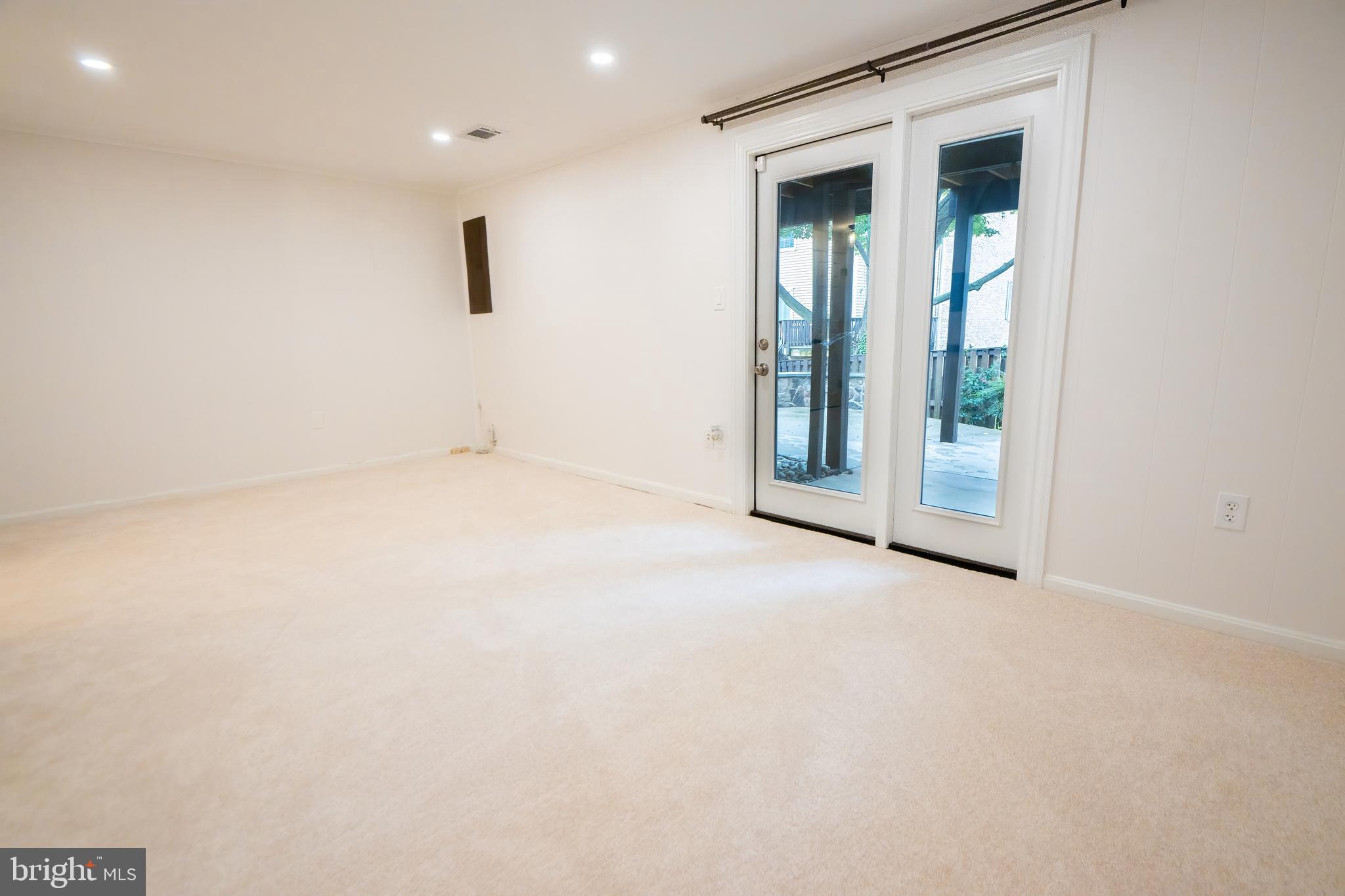 MARSHALL HEIGHTS - Residential Lease