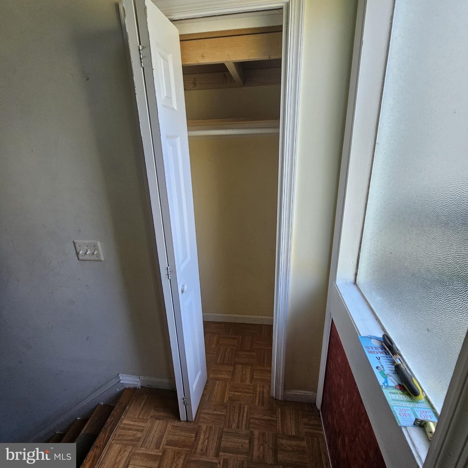 WESTVIEW HILLS - Residential