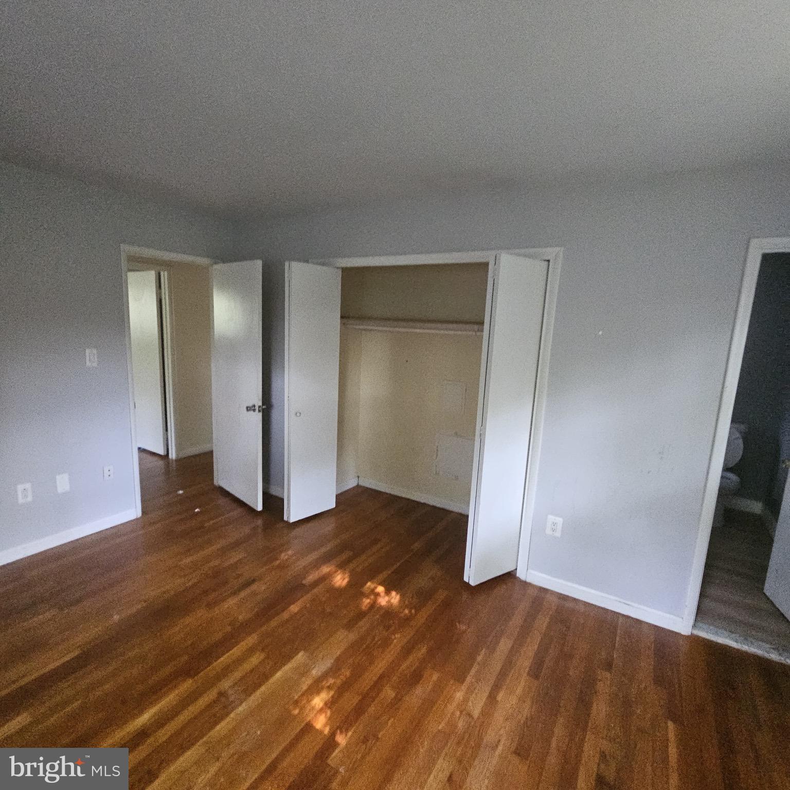 WESTVIEW HILLS - Residential