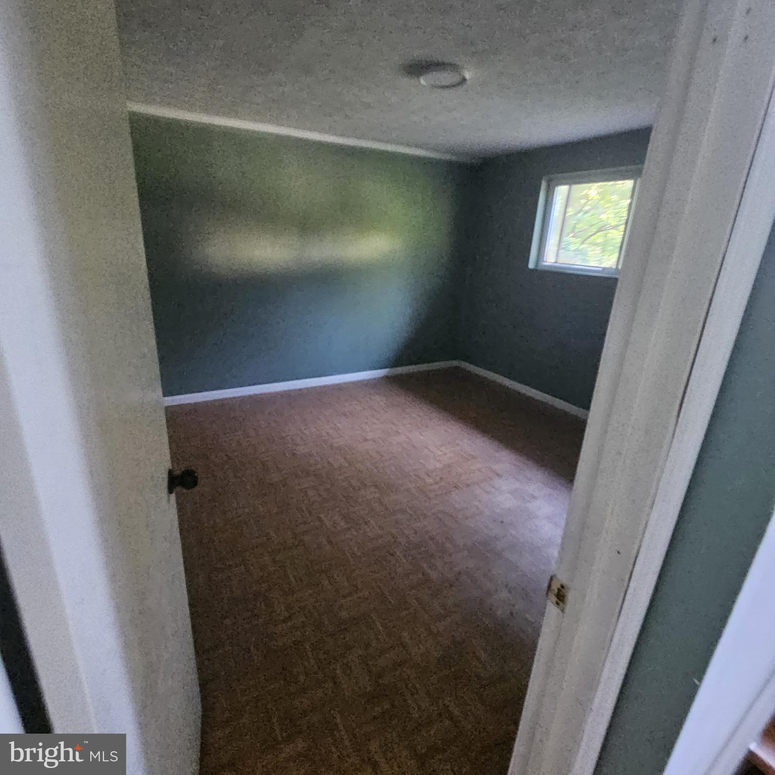 WESTVIEW HILLS - Residential