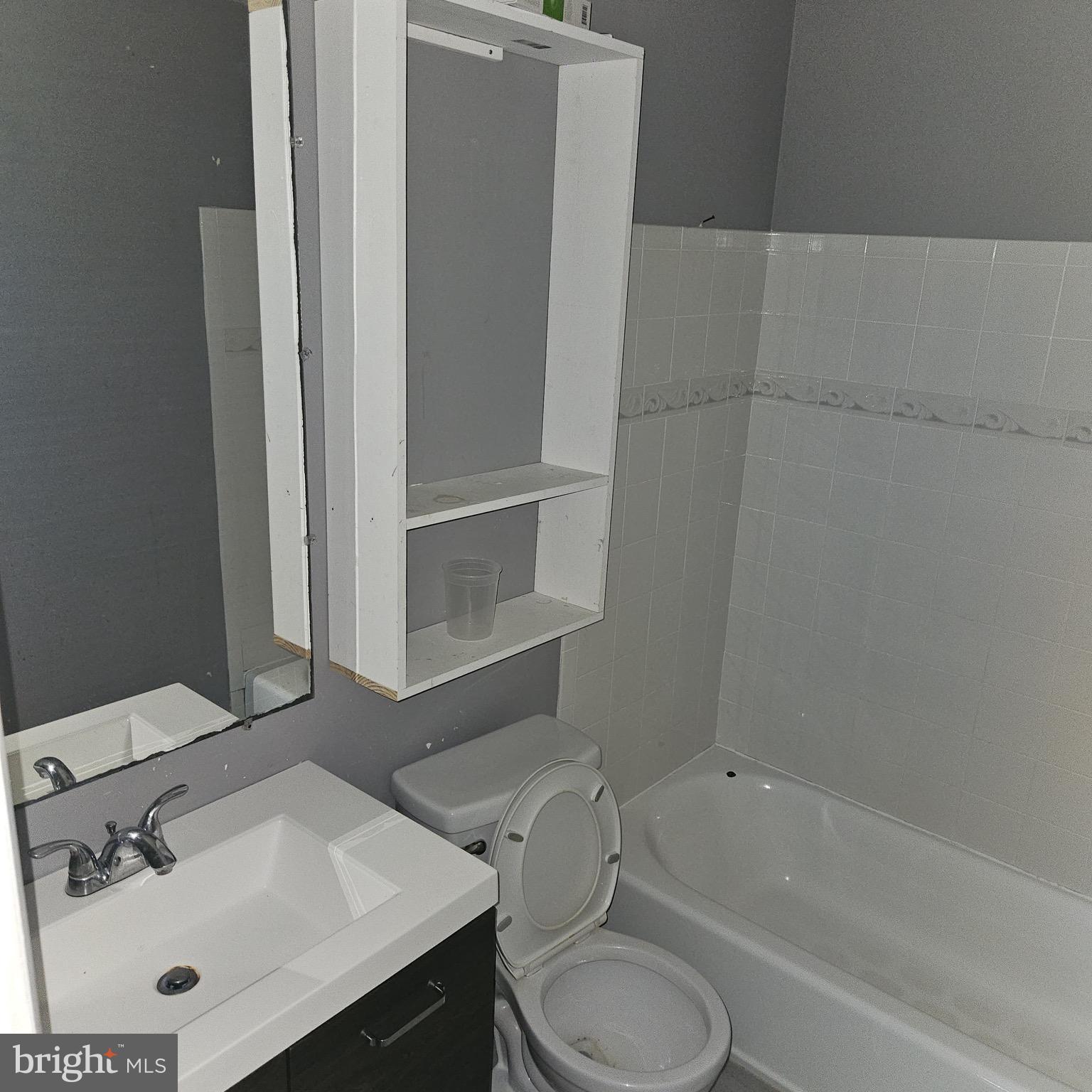 WESTVIEW HILLS - Residential